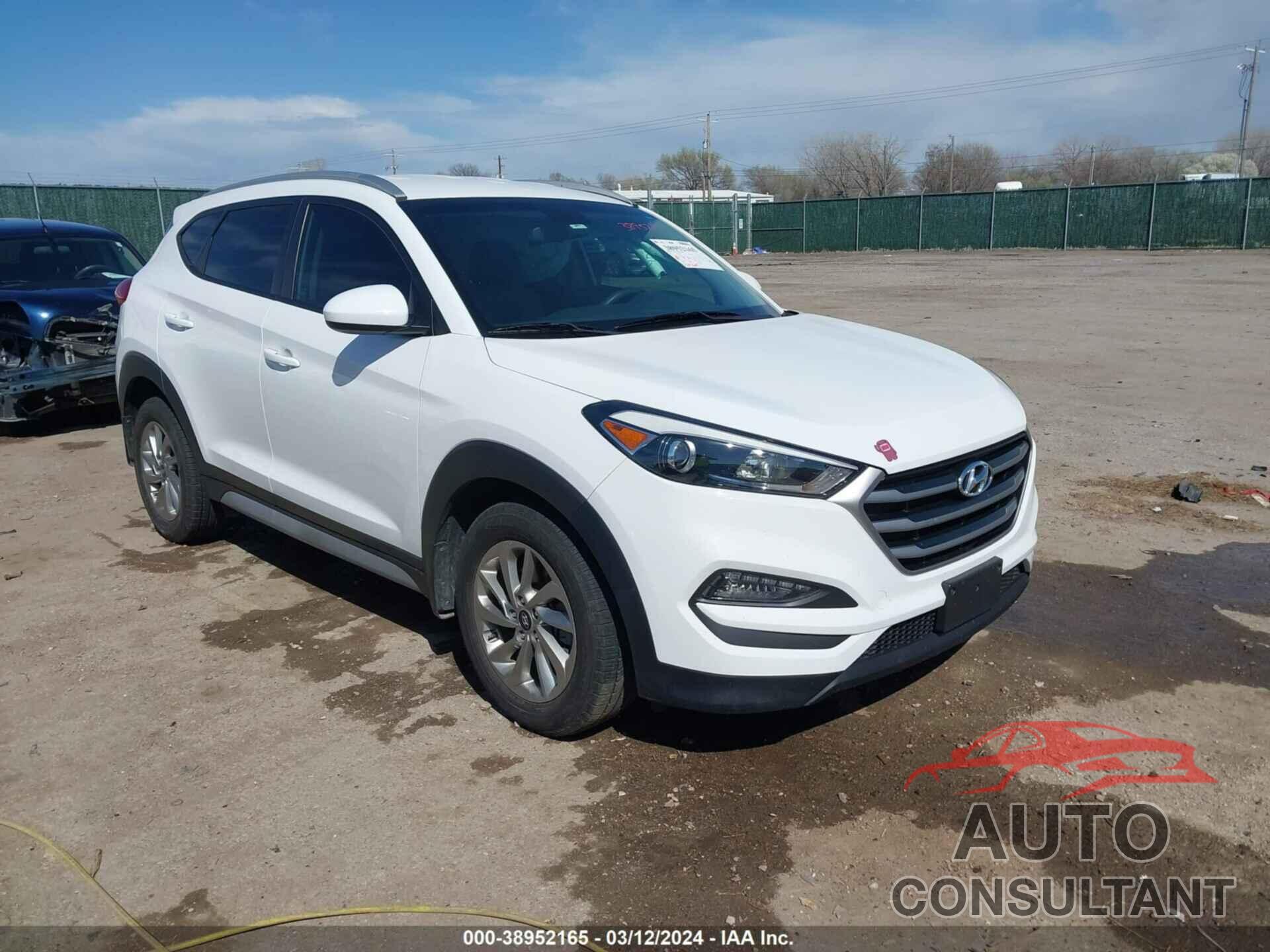 HYUNDAI TUCSON 2018 - KM8J3CA41JU827929