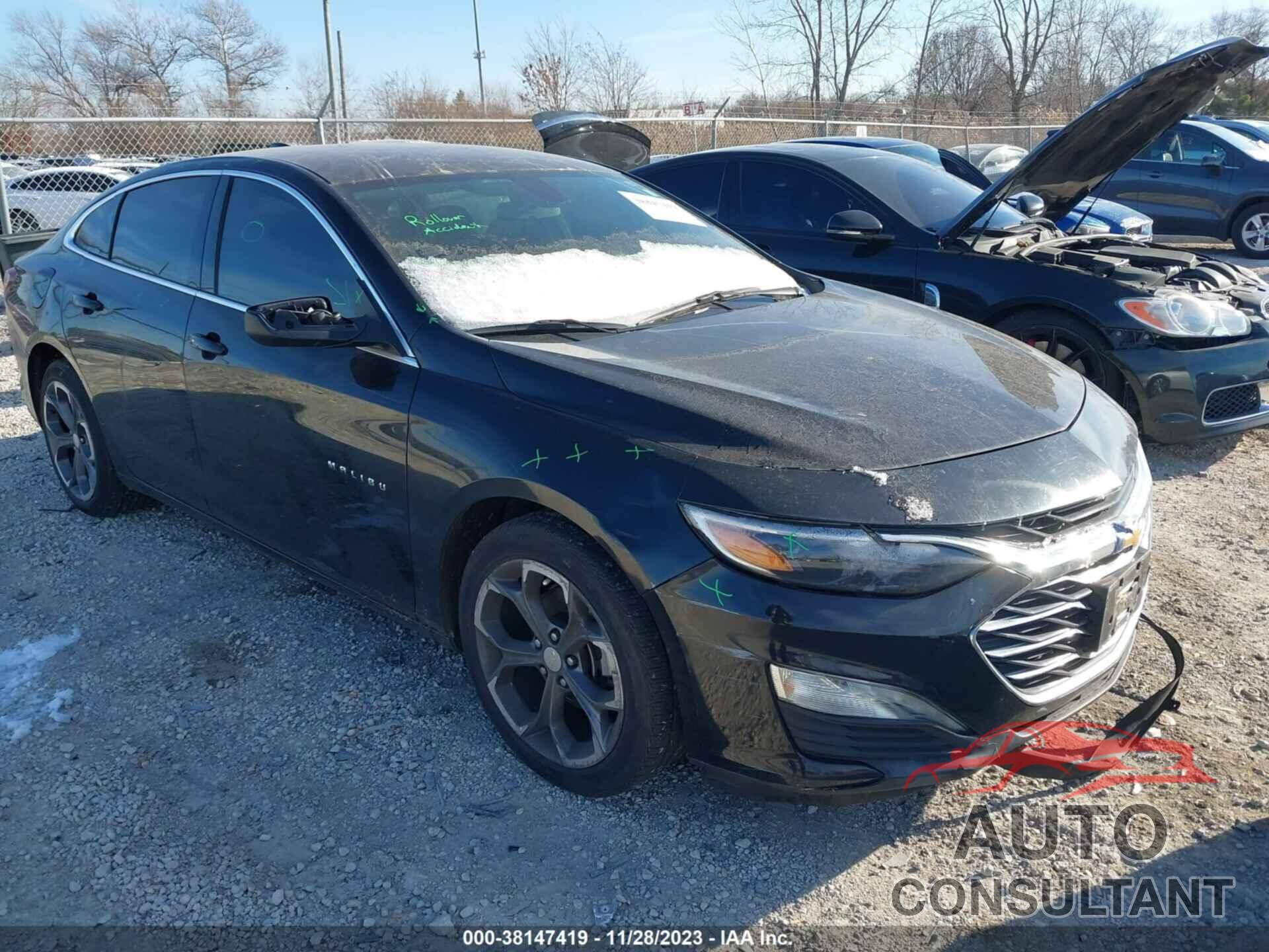 CHEVROLET MALIBU 2020 - 1G1ZD5ST7LF103586