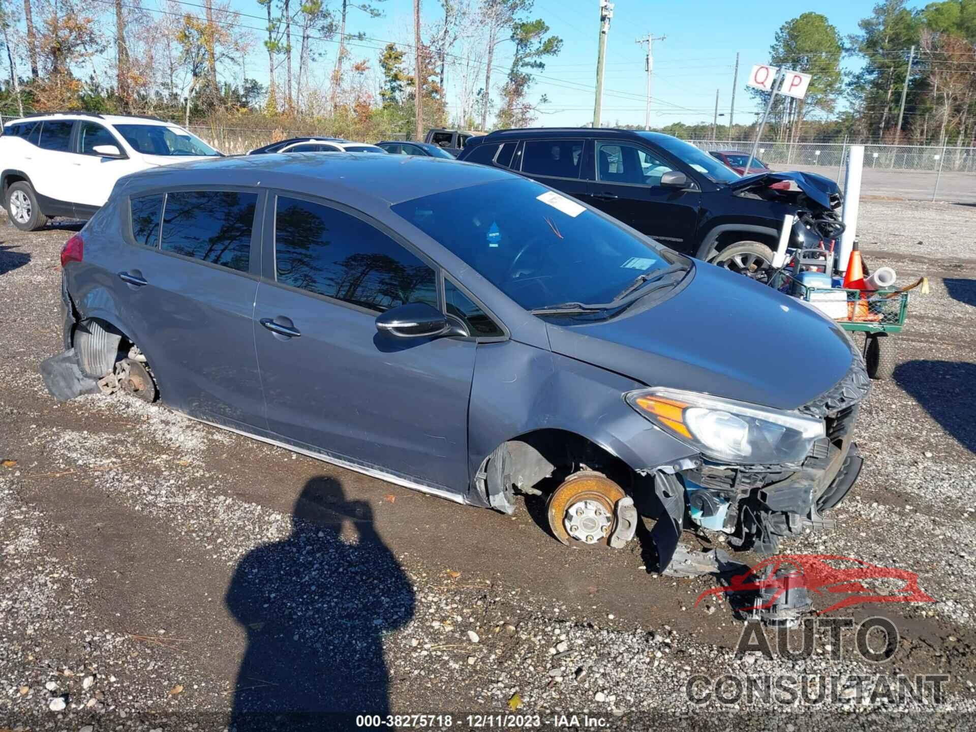 KIA FORTE 2016 - KNAFZ5A3XG5494481