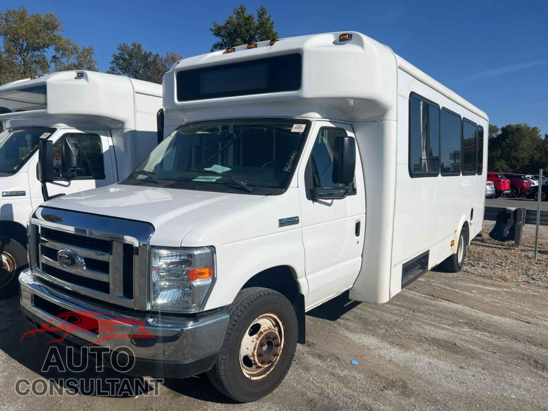 FORD E-450 CUTAWAY 2017 - 1FDFE4FS1HDC32005