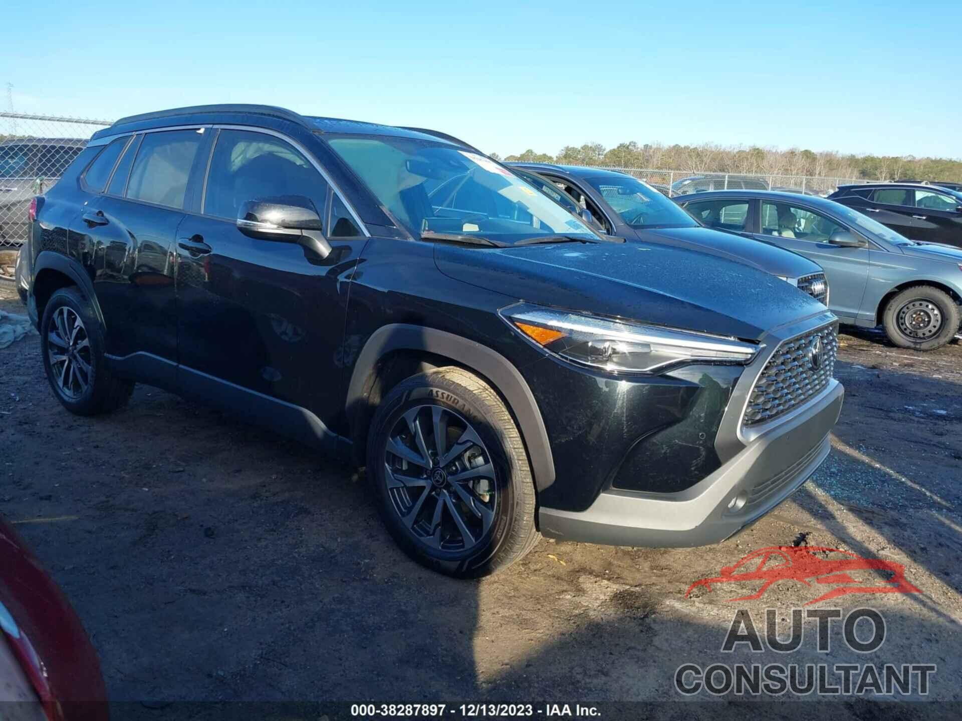 TOYOTA COROLLA CROSS 2022 - 7MUDAABG1NV034019