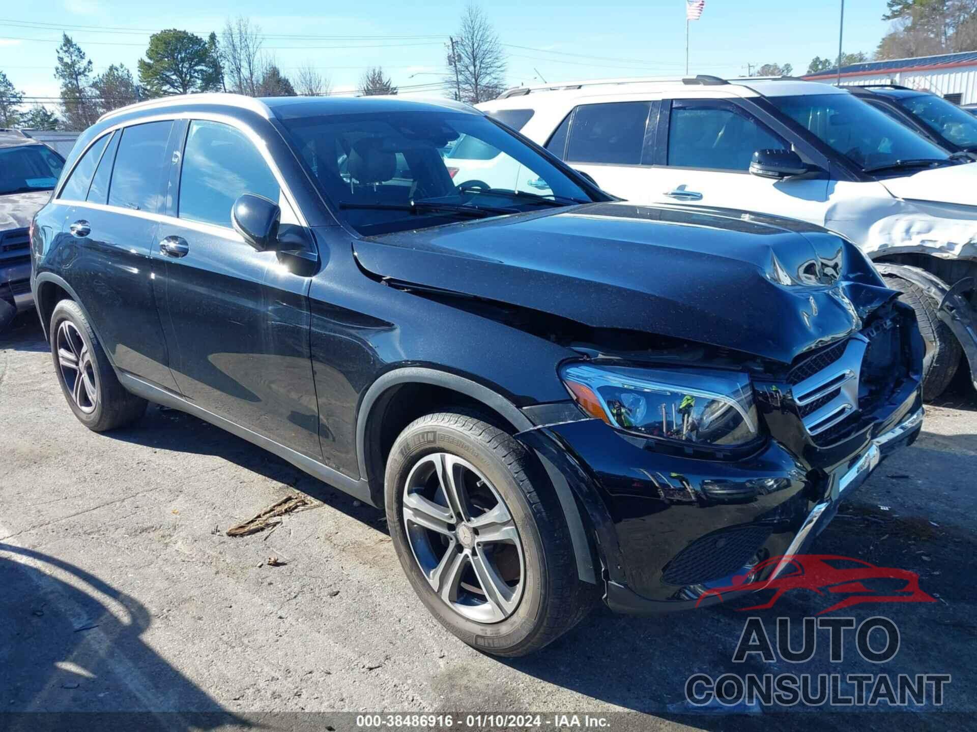 MERCEDES-BENZ GLC 300 2017 - WDC0G4KB9HF217485