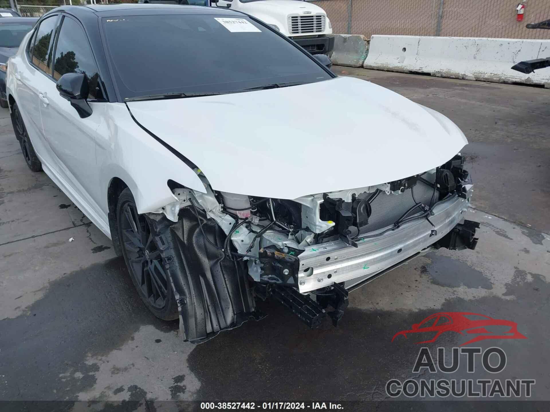 TOYOTA CAMRY 2024 - 4T1KZ1AK4RU093532