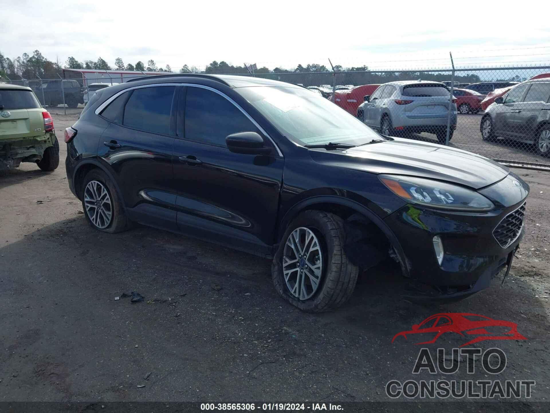 FORD ESCAPE 2020 - 1FMCU0H6XLUA14782