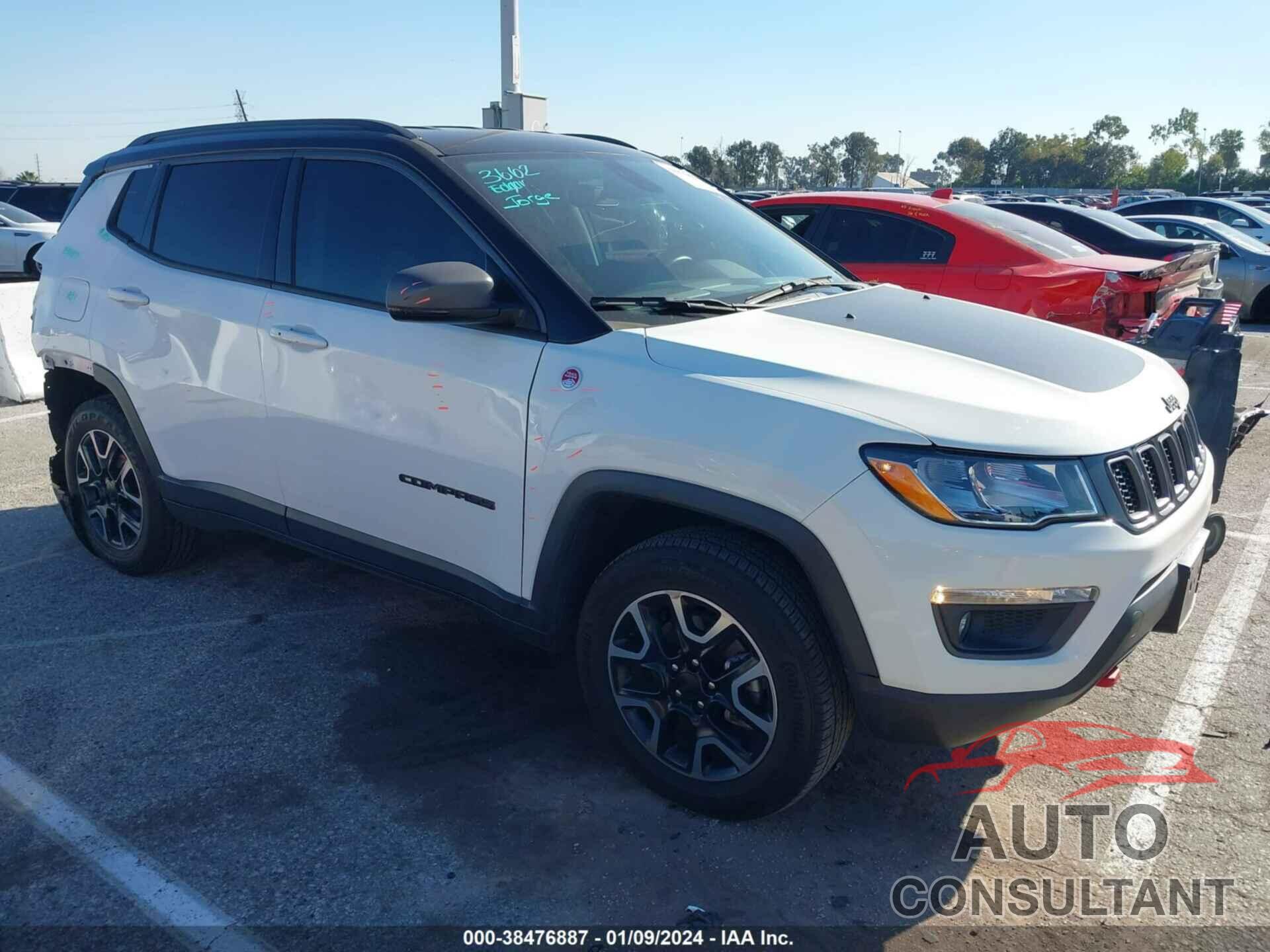 JEEP COMPASS 2019 - 3C4NJDDB0KT713069