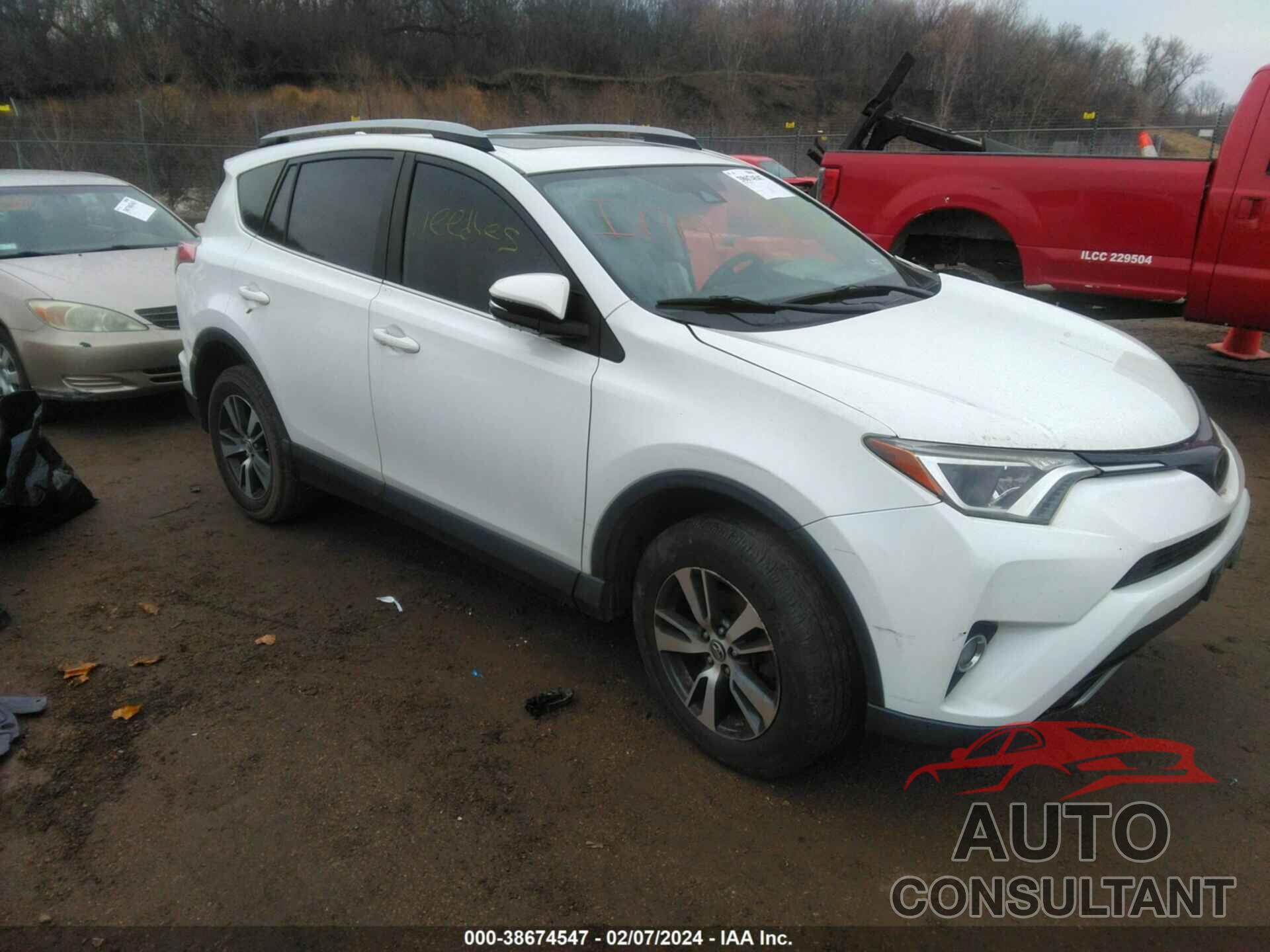 TOYOTA RAV4 2018 - JTMWFREV4JJ734265