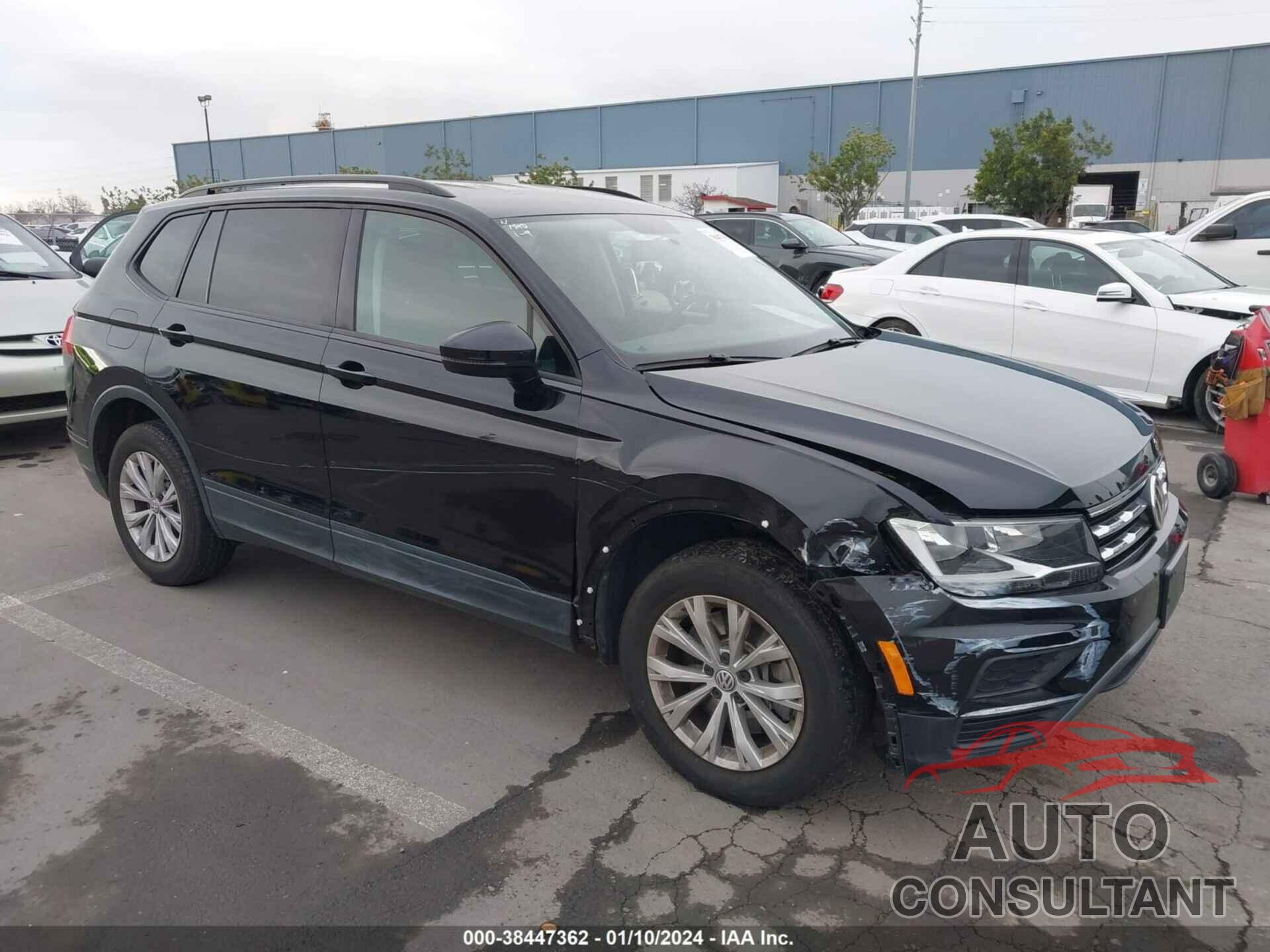 VOLKSWAGEN TIGUAN 2020 - 3VV1B7AX0LM071642