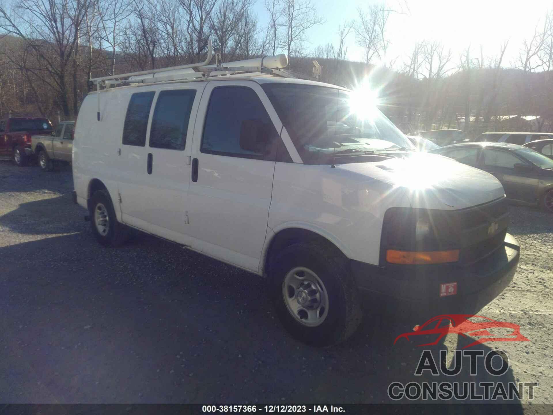 CHEVROLET EXPRESS 2500 2015 - 1GCWGFCF1F1277574