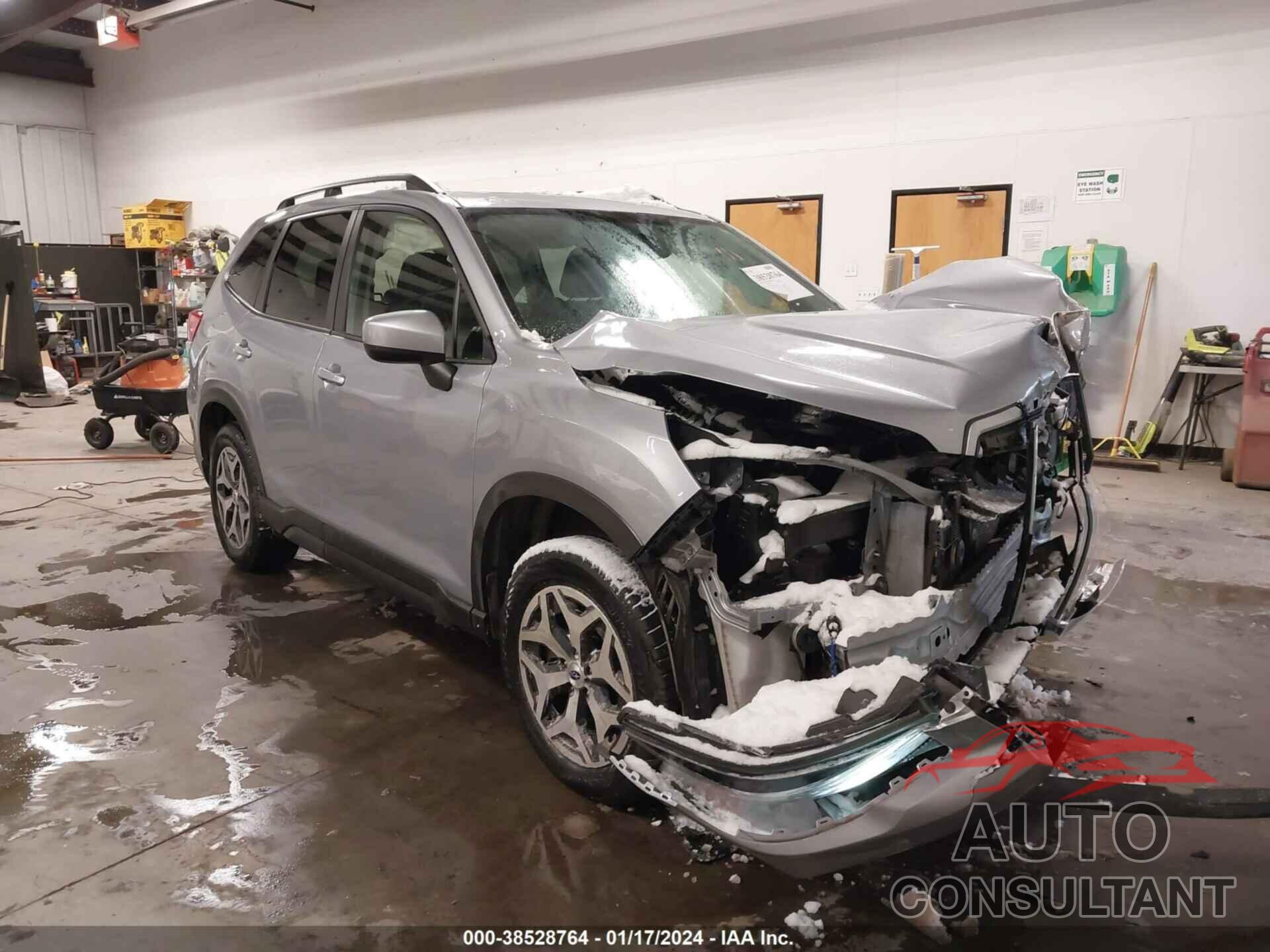 SUBARU FORESTER 2019 - JF2SKAGC9KH548299