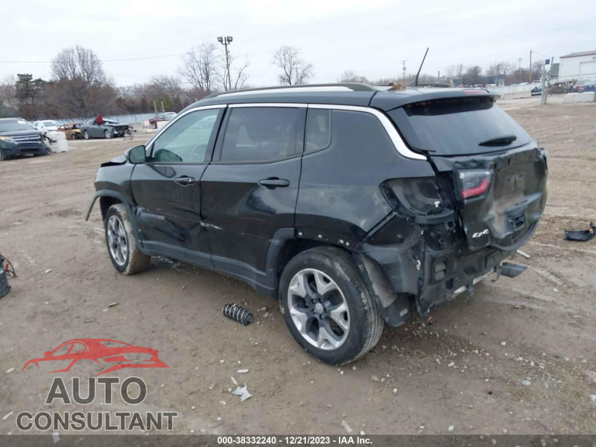 JEEP COMPASS 2018 - 3C4NJDCB2JT340813
