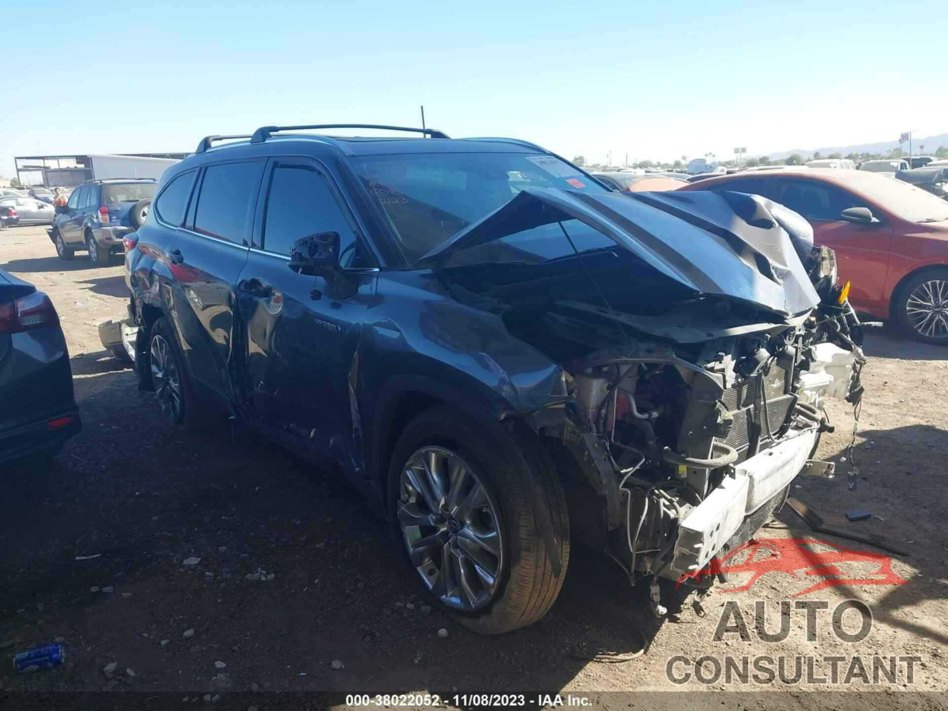 TOYOTA HIGHLANDER 2020 - 5TDYARAHXLS002123