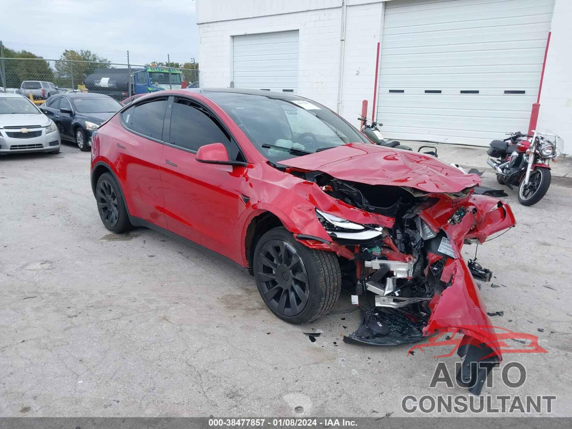 TESLA MODEL Y 2023 - 7SAYGDEE6PA028889