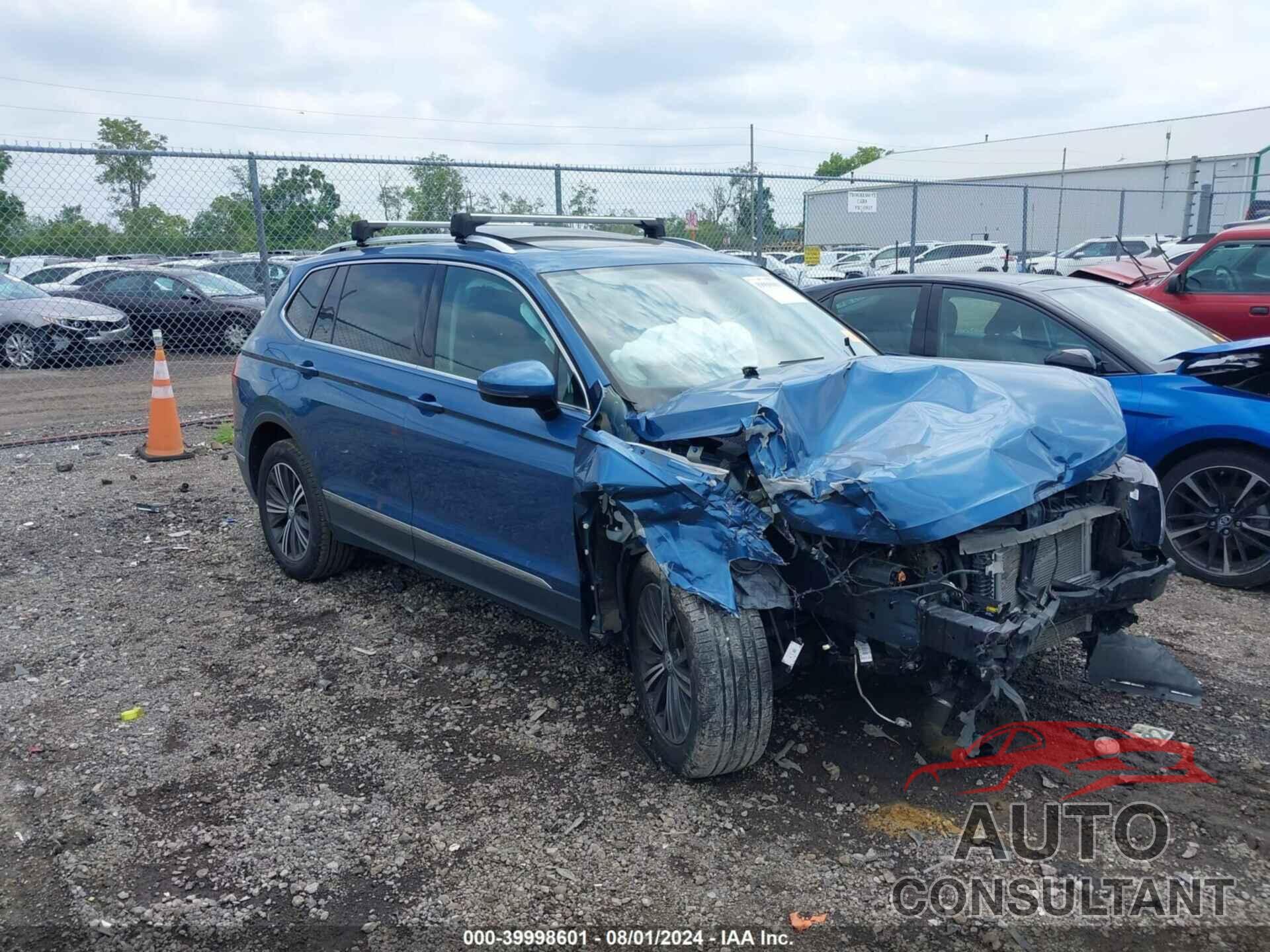 VOLKSWAGEN TIGUAN 2018 - 3VV3B7AX4JM073304