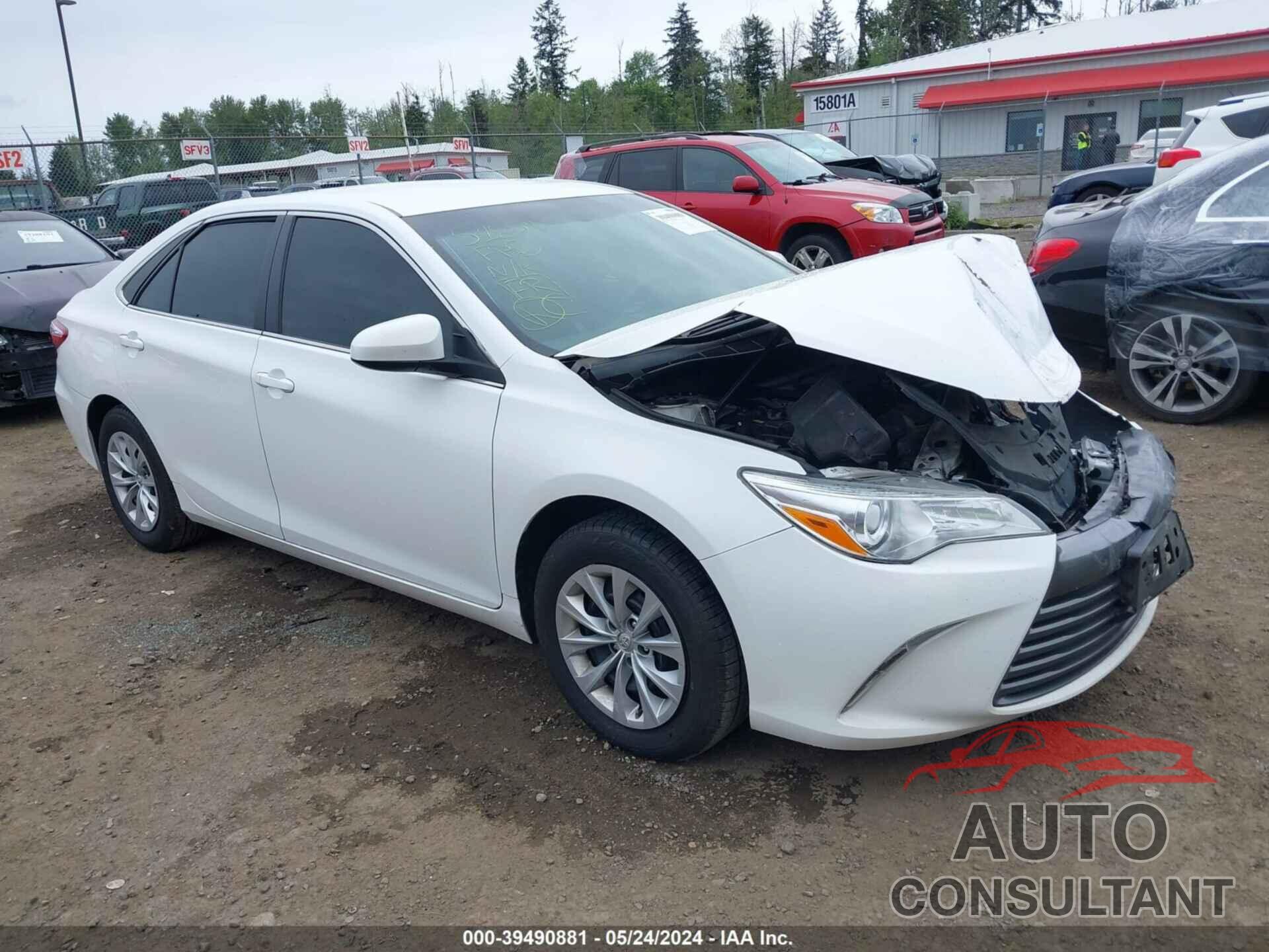 TOYOTA CAMRY 2016 - 4T4BF1FK4GR559867