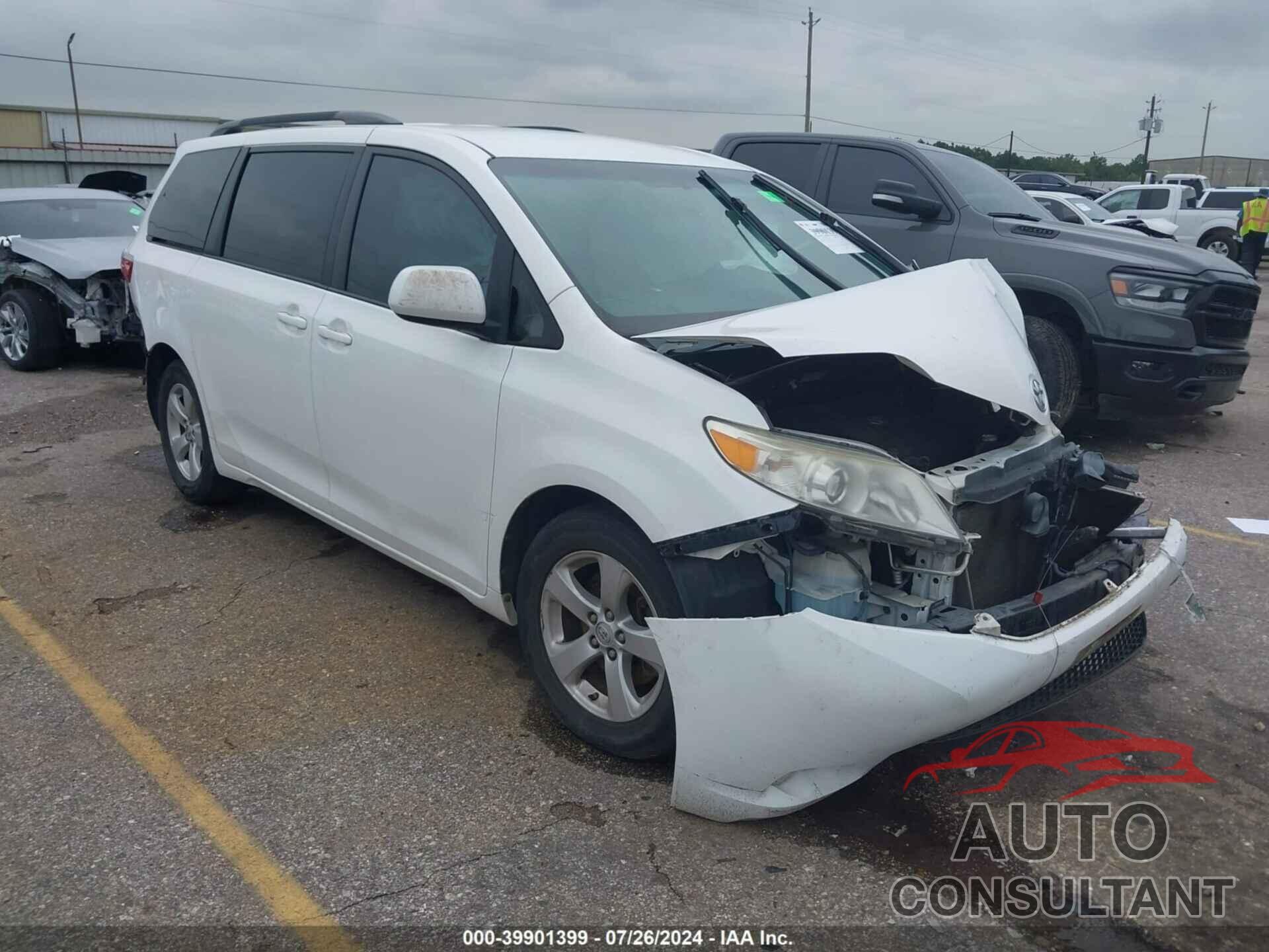 TOYOTA SIENNA 2016 - 5TDKK3DCXGS720907