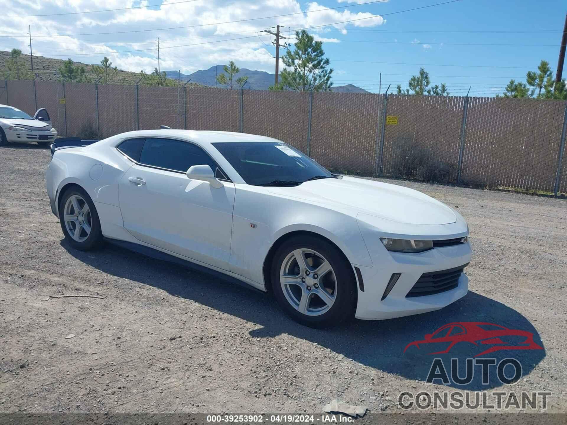 CHEVROLET CAMARO 2018 - 1G1FA1RX6J0183699