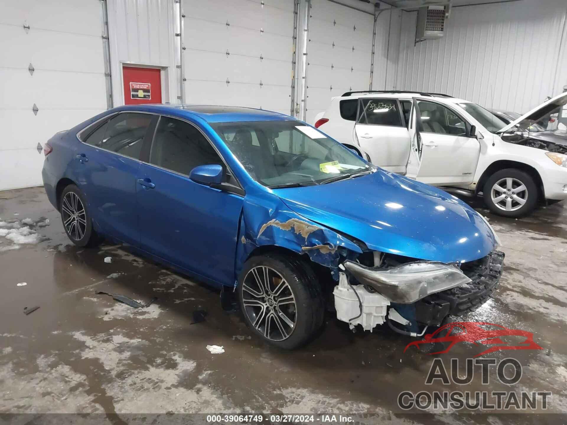 TOYOTA CAMRY 2016 - 4T1BF1FK6GU545897