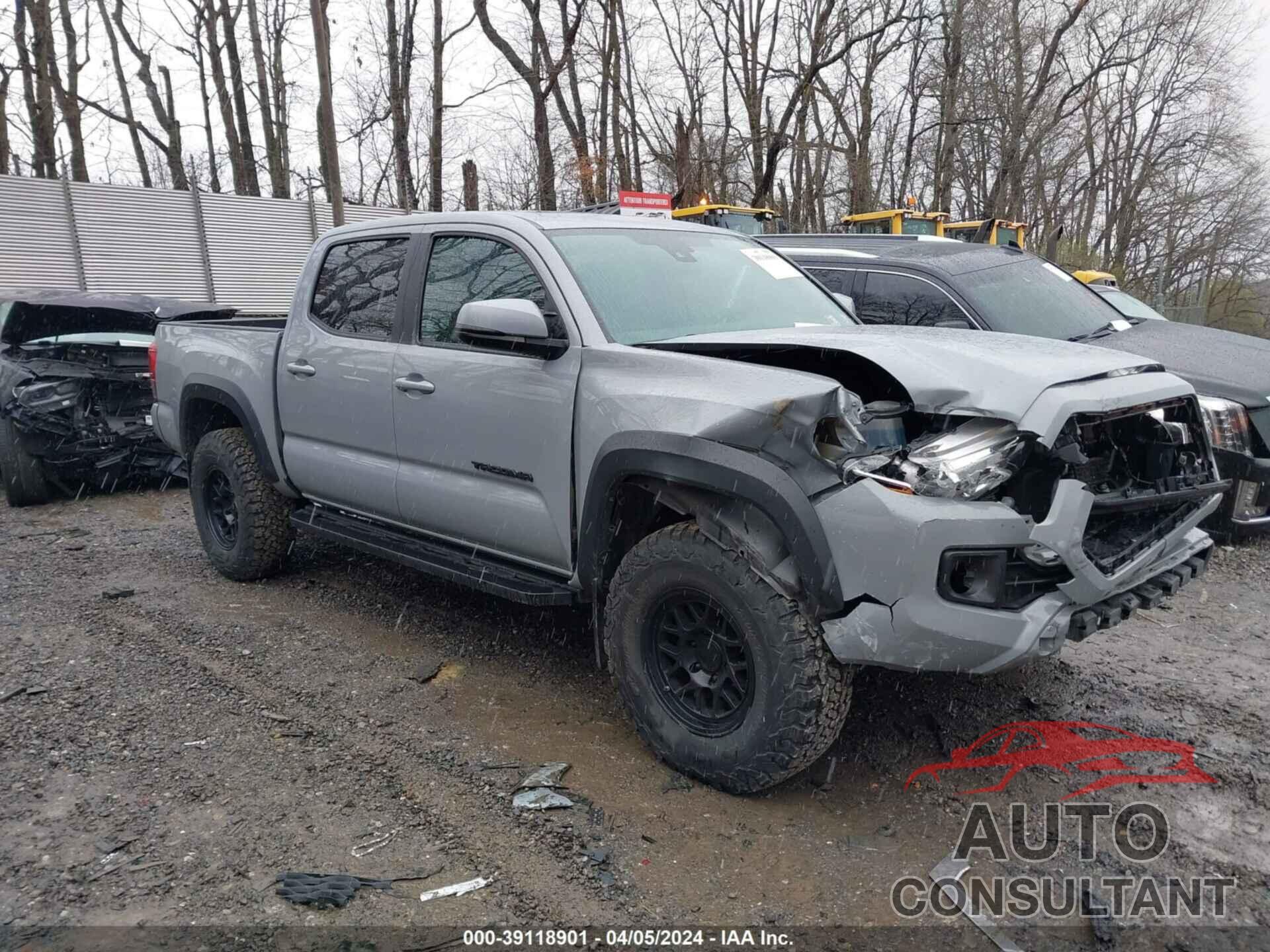 TOYOTA TACOMA 2018 - 3TMCZ5AN8JM134814