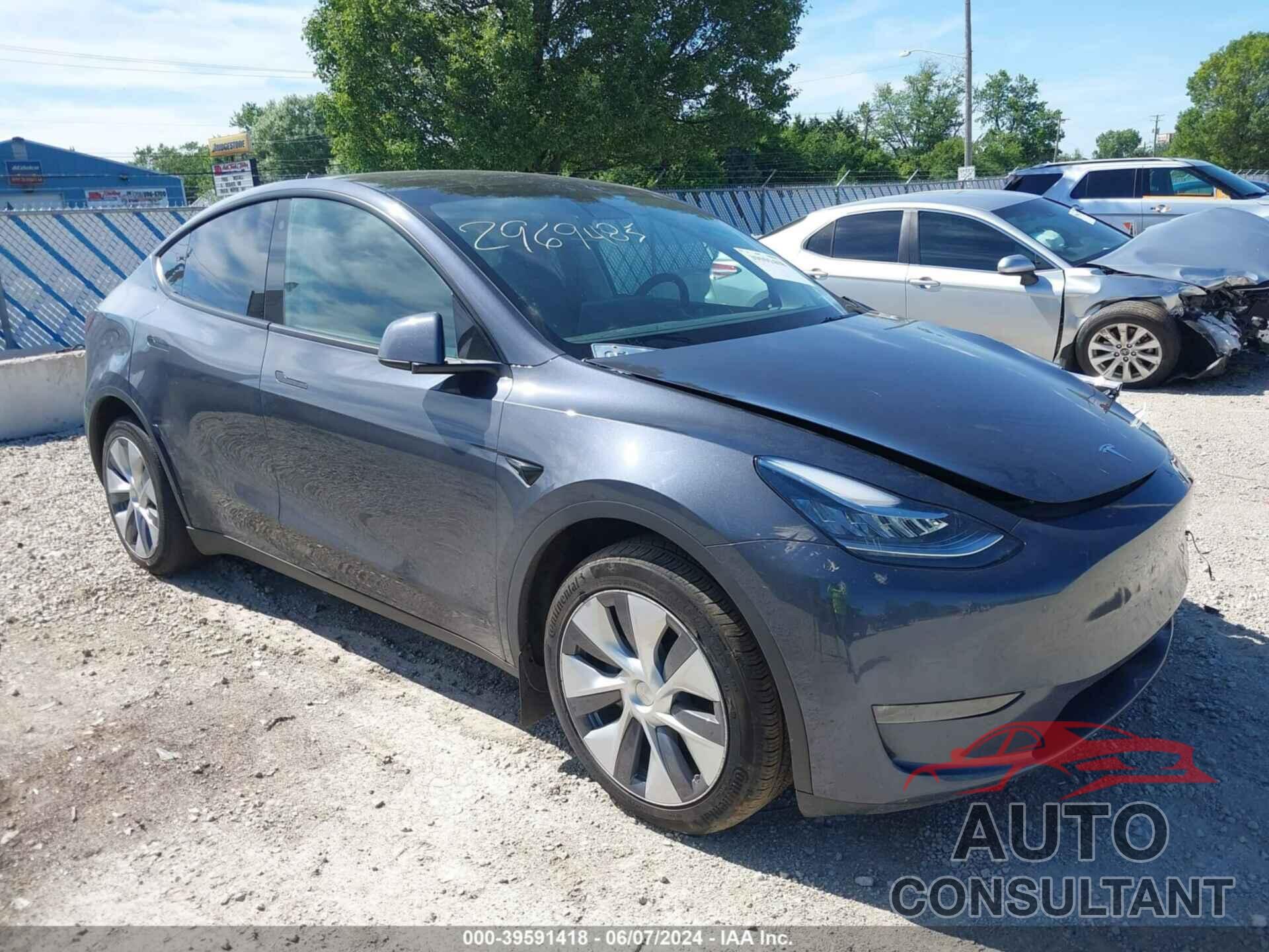 TESLA MODEL Y 2023 - 7SAYGDEE6PA041805