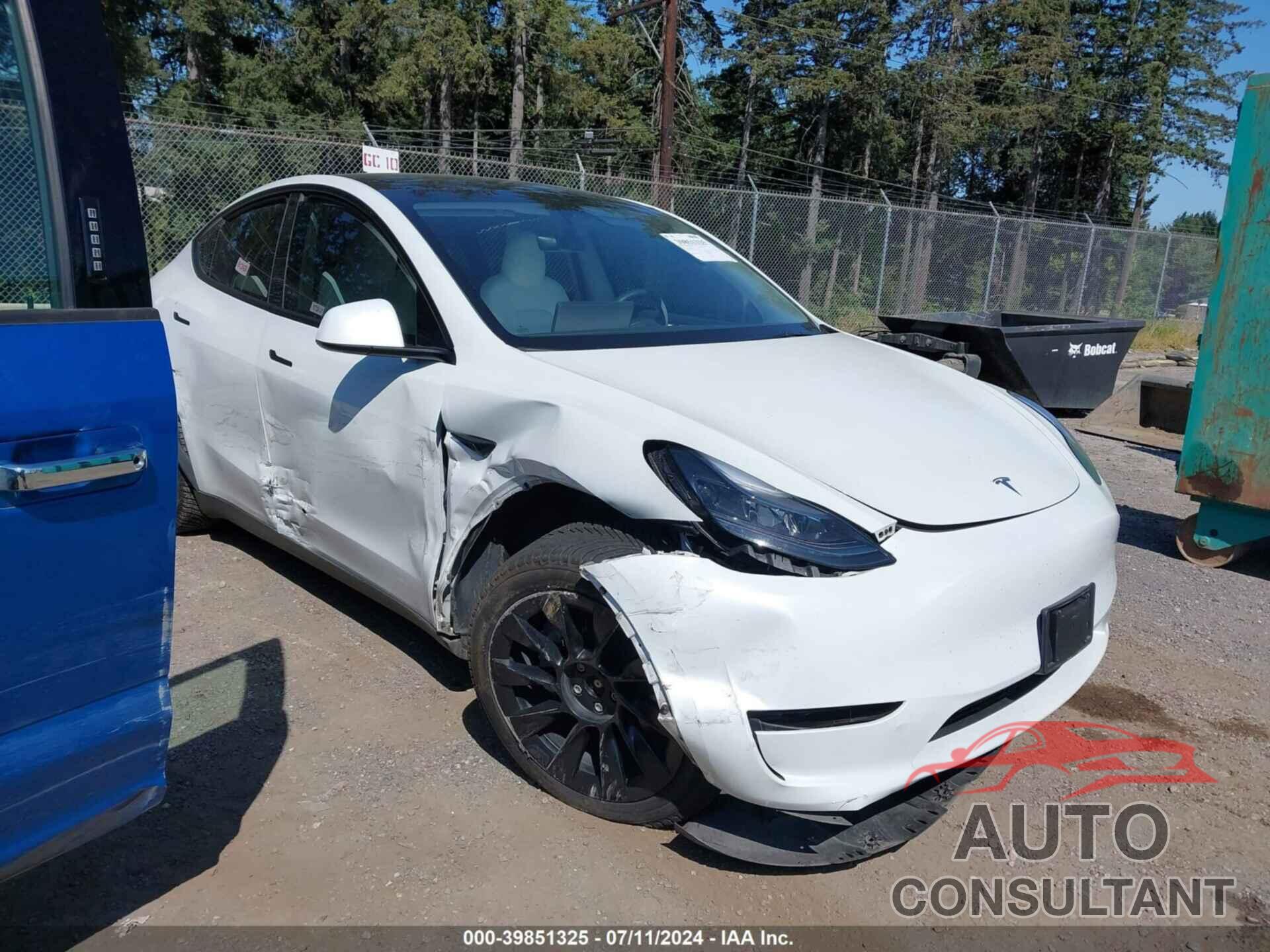 TESLA MODEL Y 2023 - 7SAYGDEE4PF751224