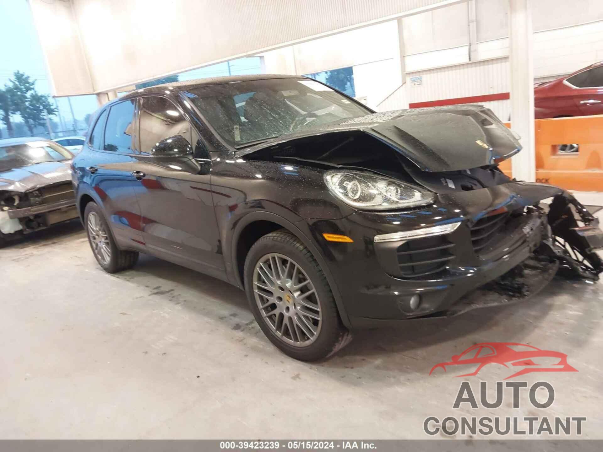 PORSCHE CAYENNE 2016 - WP1AA2A26GKA08789