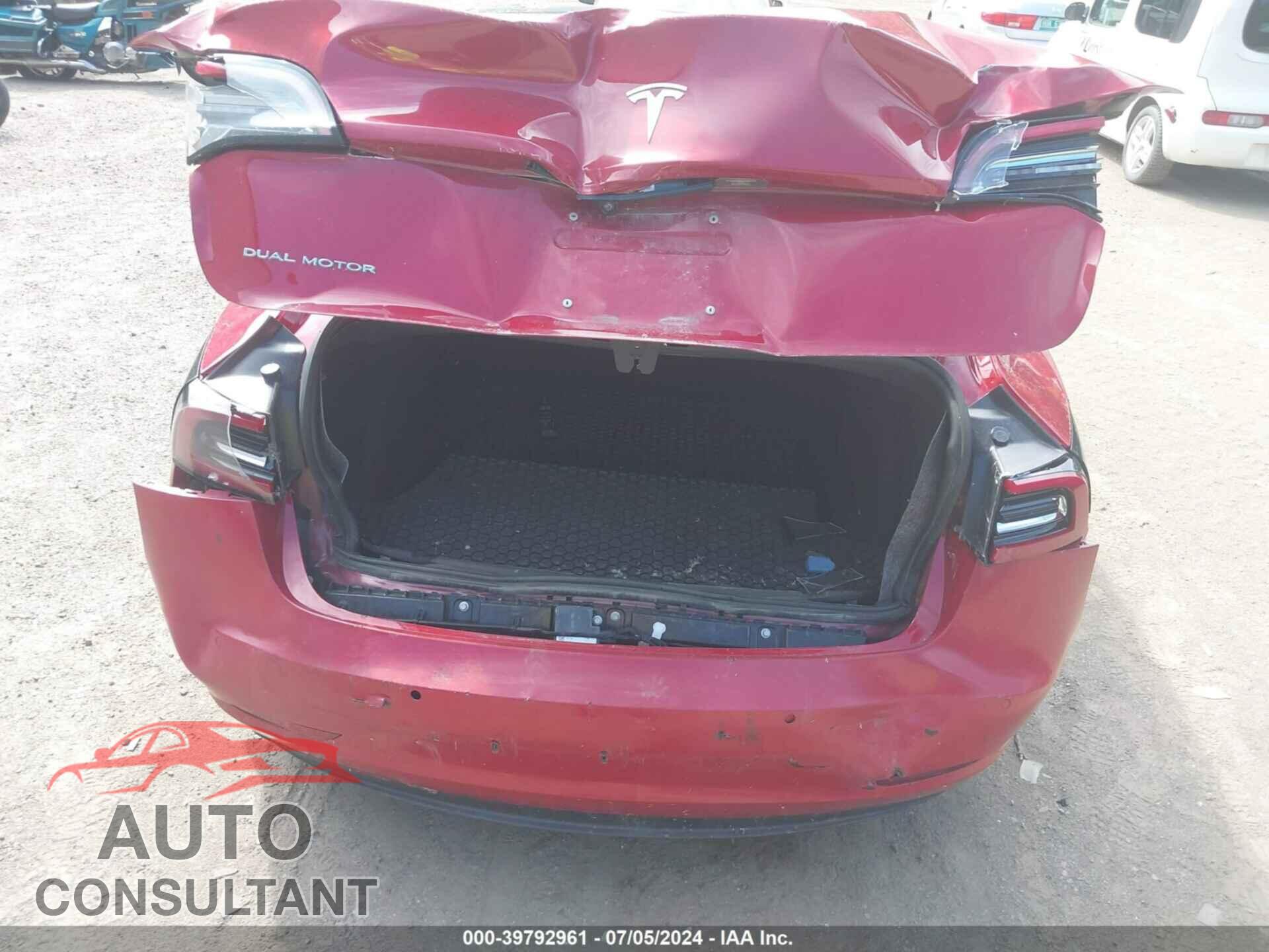TESLA MODEL 3 2018 - 5YJ3E1EB2JF054546