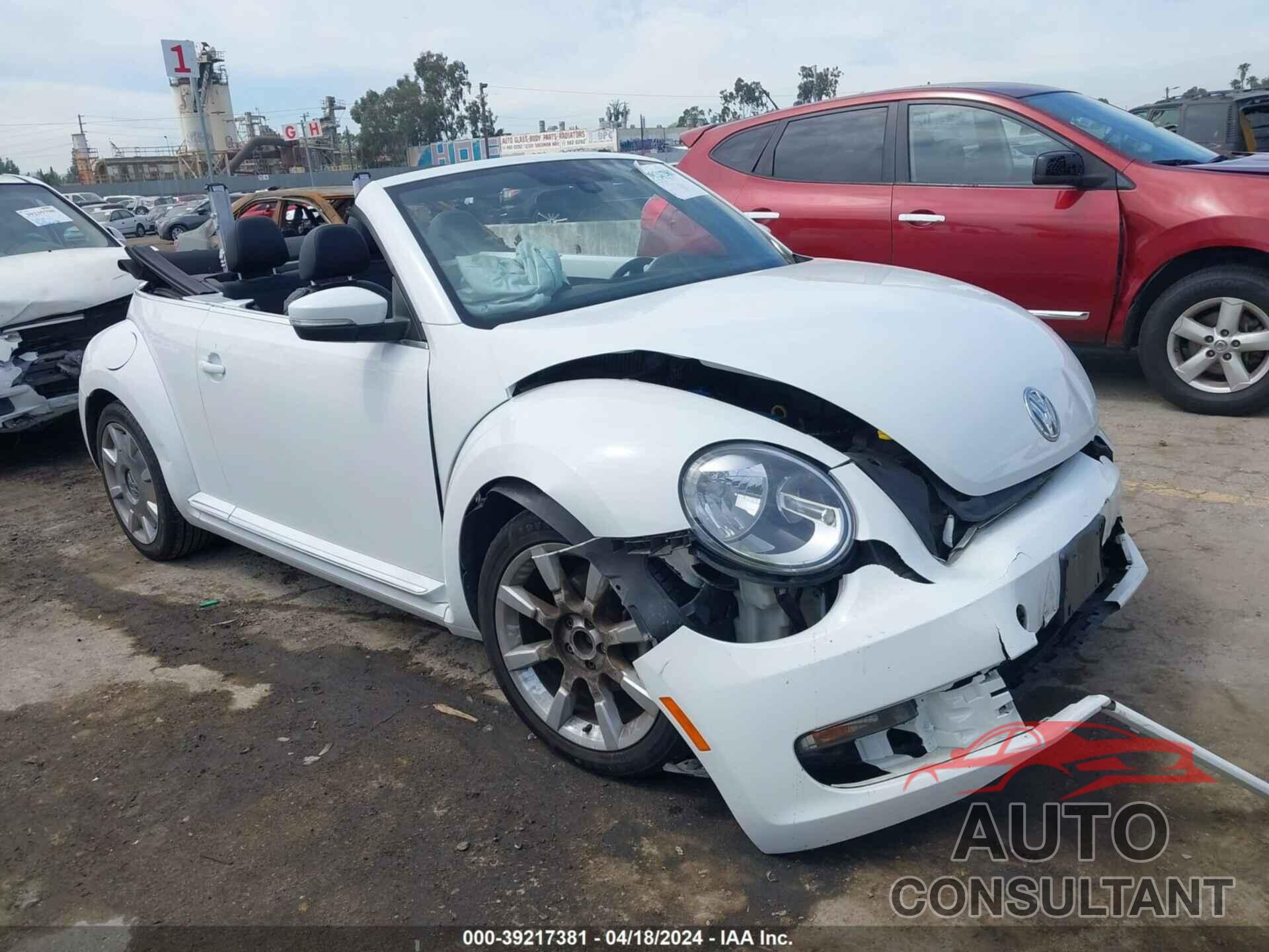 VOLKSWAGEN BEETLE 2016 - 3VW517AT2GM809251