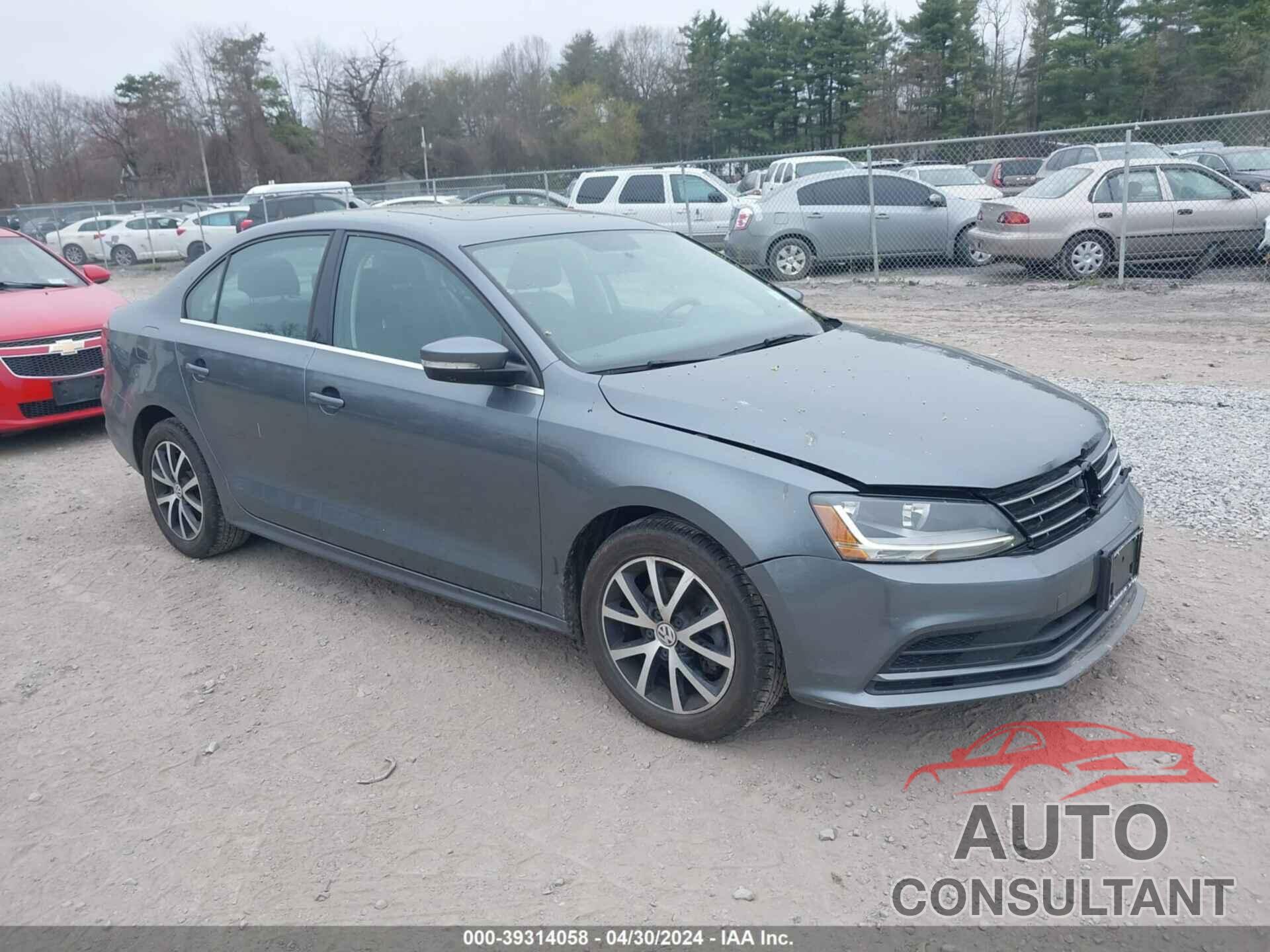 VOLKSWAGEN JETTA 2018 - 3VWDB7AJ8JM263571