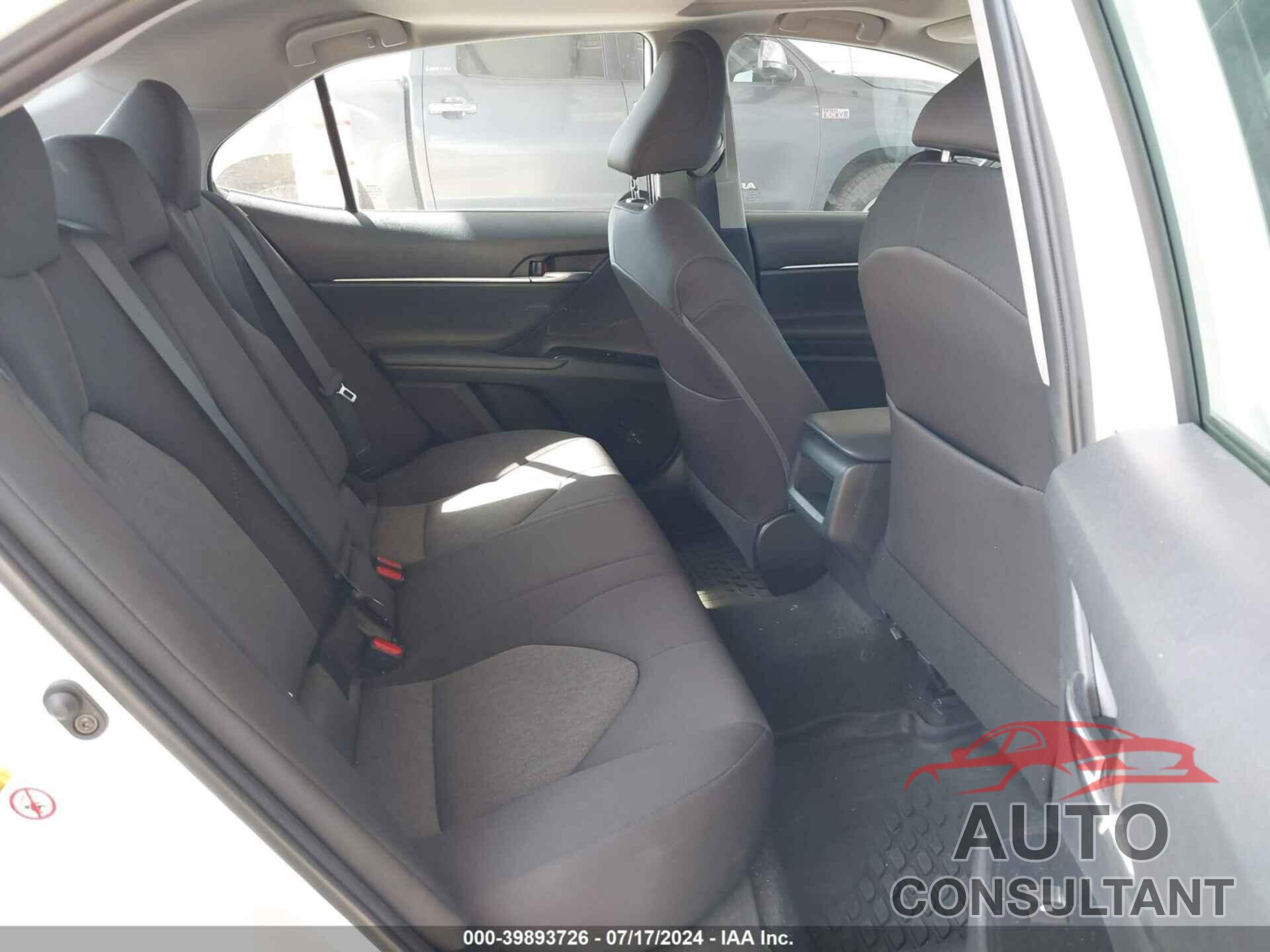 TOYOTA CAMRY 2019 - 4T1B11HK3KU169308
