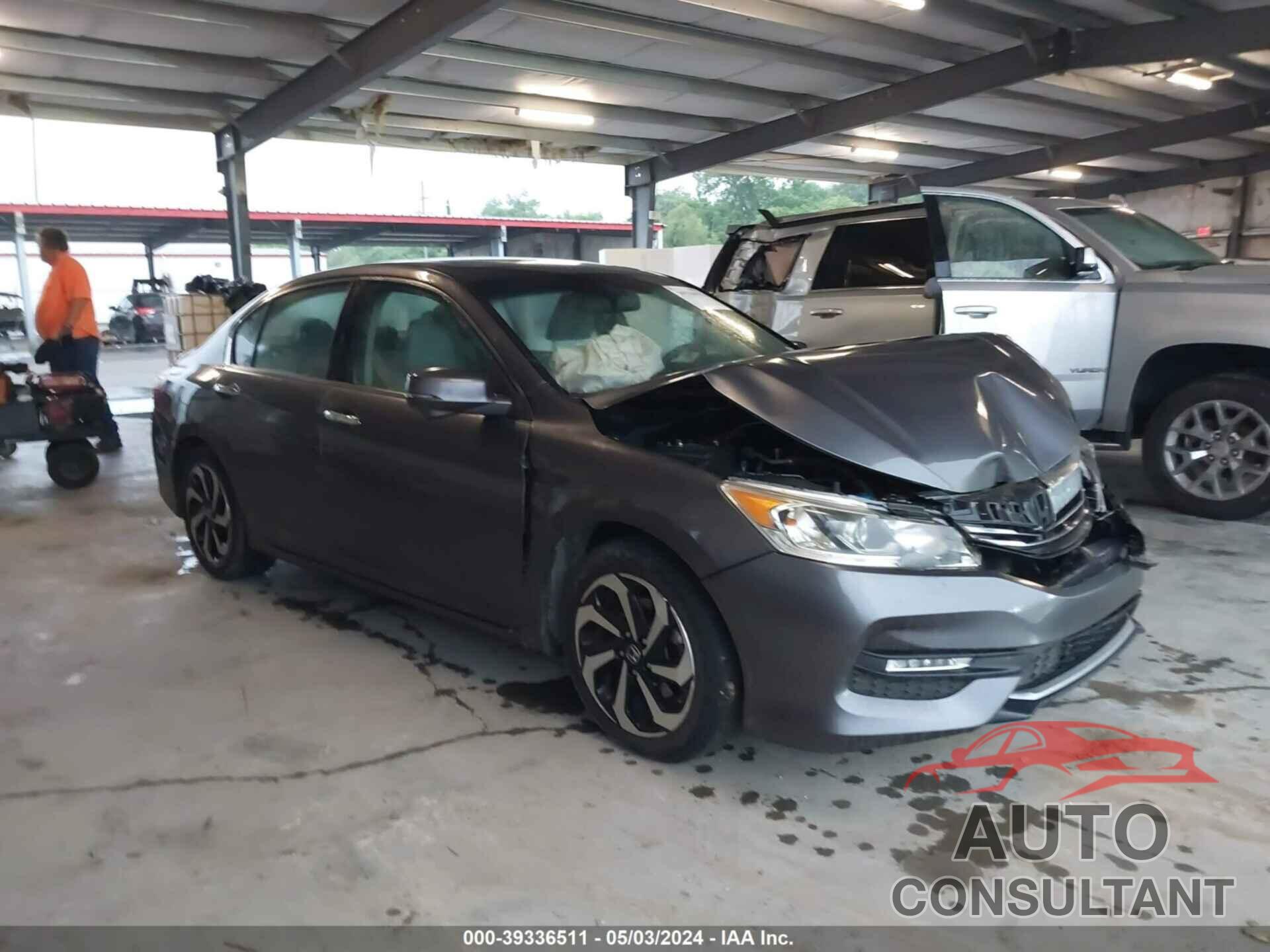 HONDA ACCORD 2017 - 1HGCR2F80HA115457