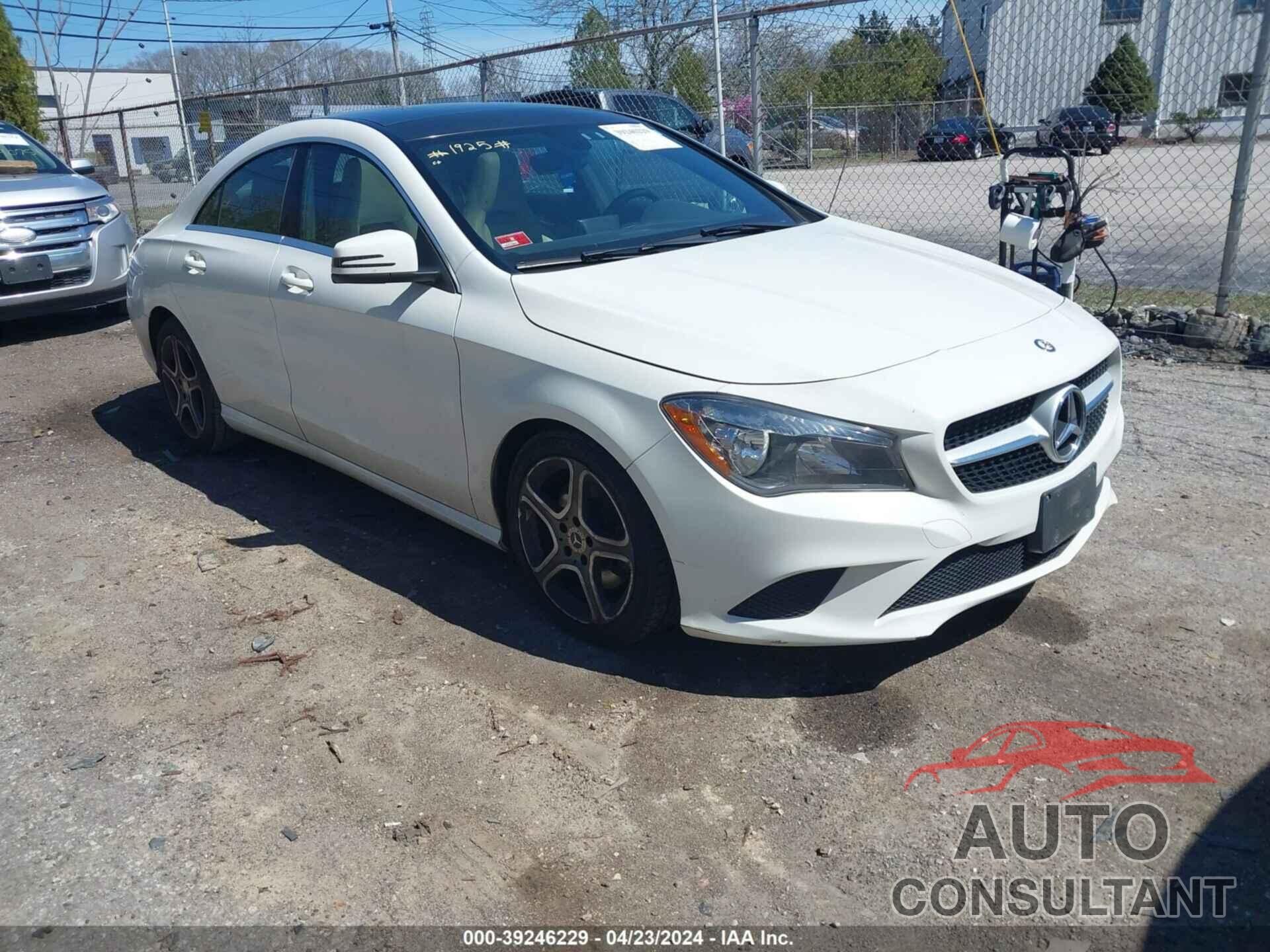 MERCEDES-BENZ CLA 250 2014 - WDDSJ4GB6EN108238