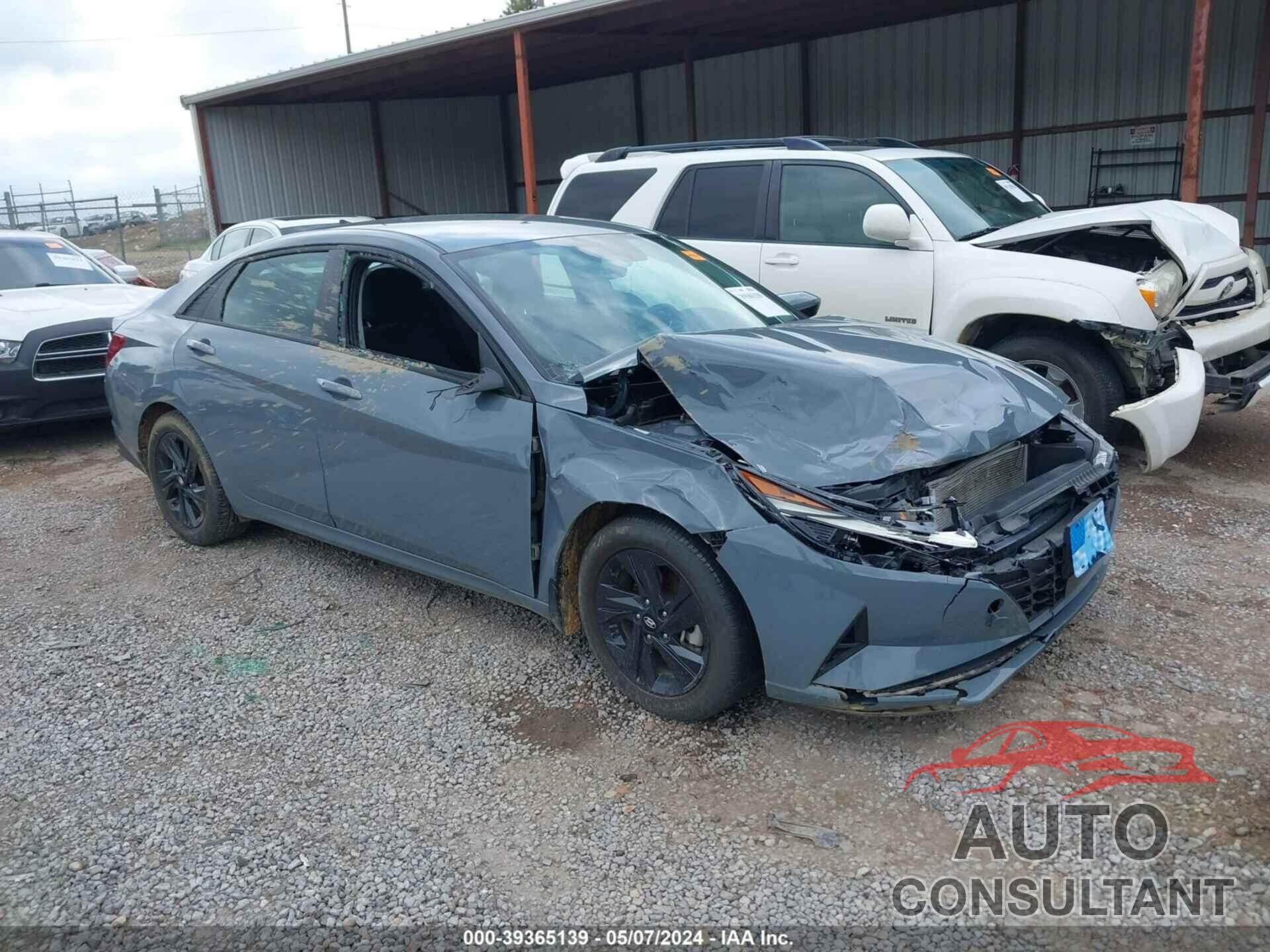 HYUNDAI ELANTRA 2022 - KMHLS4AG2NU301388