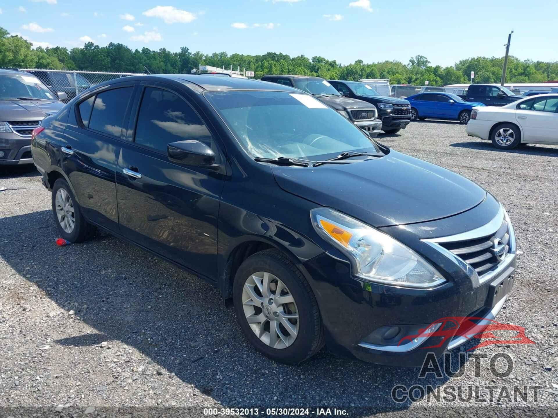 NISSAN VERSA 2018 - 3N1CN7AP8JL886109