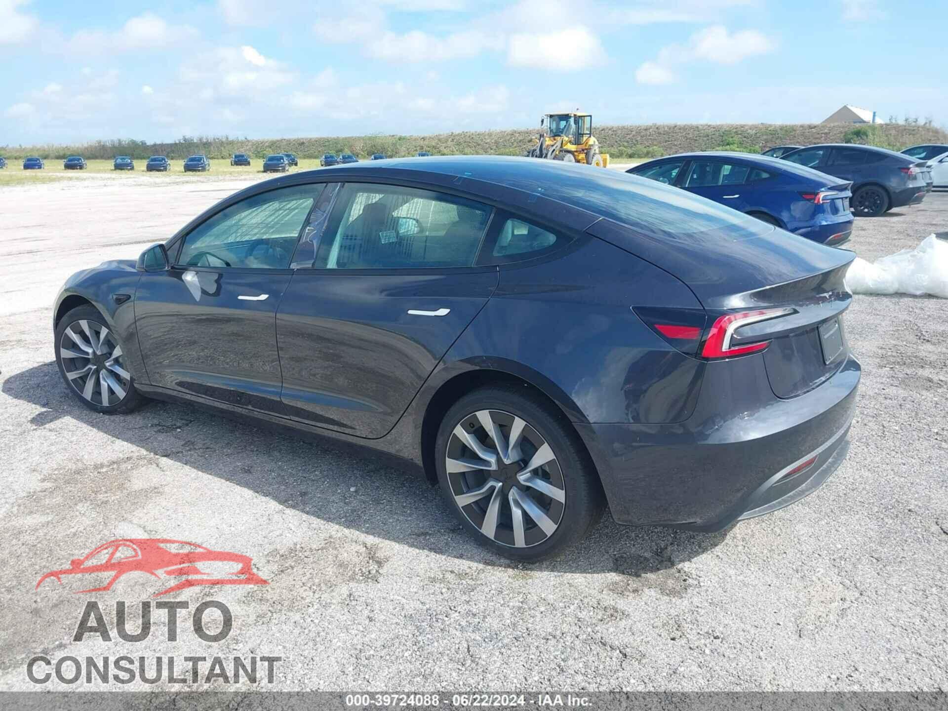 TESLA MODEL 3 2024 - 5YJ3E1EA6RF751608