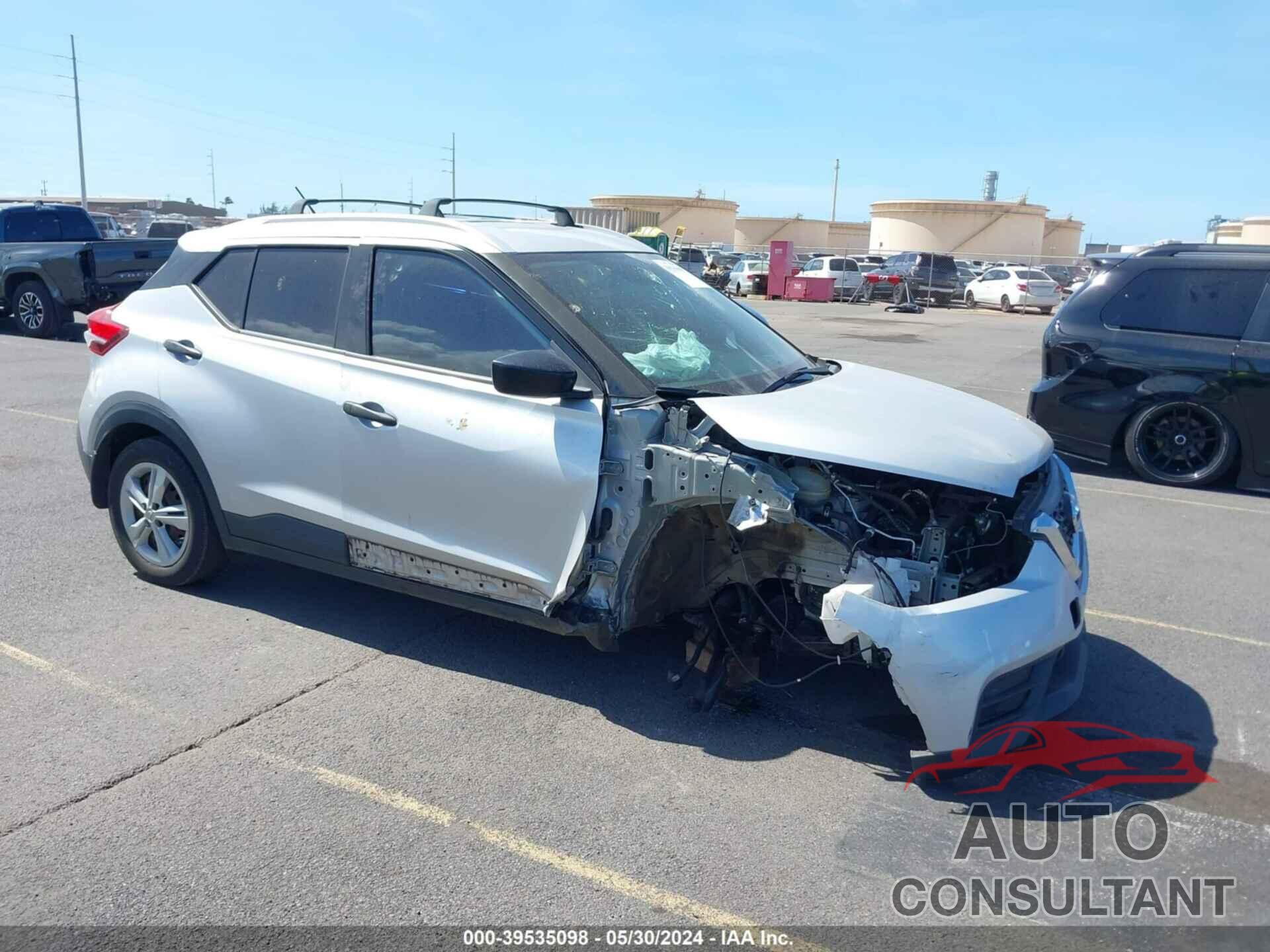 NISSAN KICKS 2019 - 3N1CP5CU9KL562718