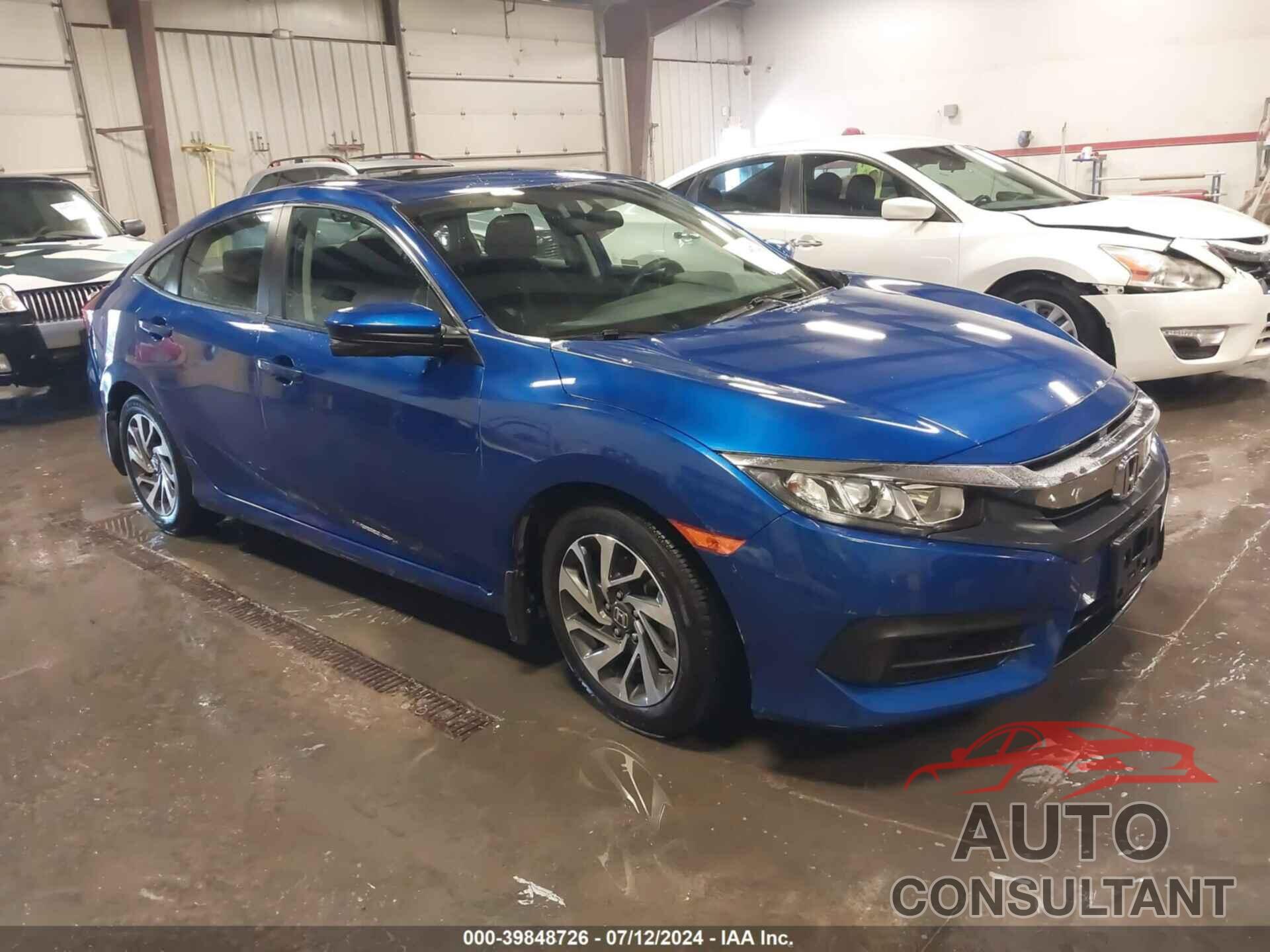 HONDA CIVIC 2018 - 2HGFC2F7XJH572631