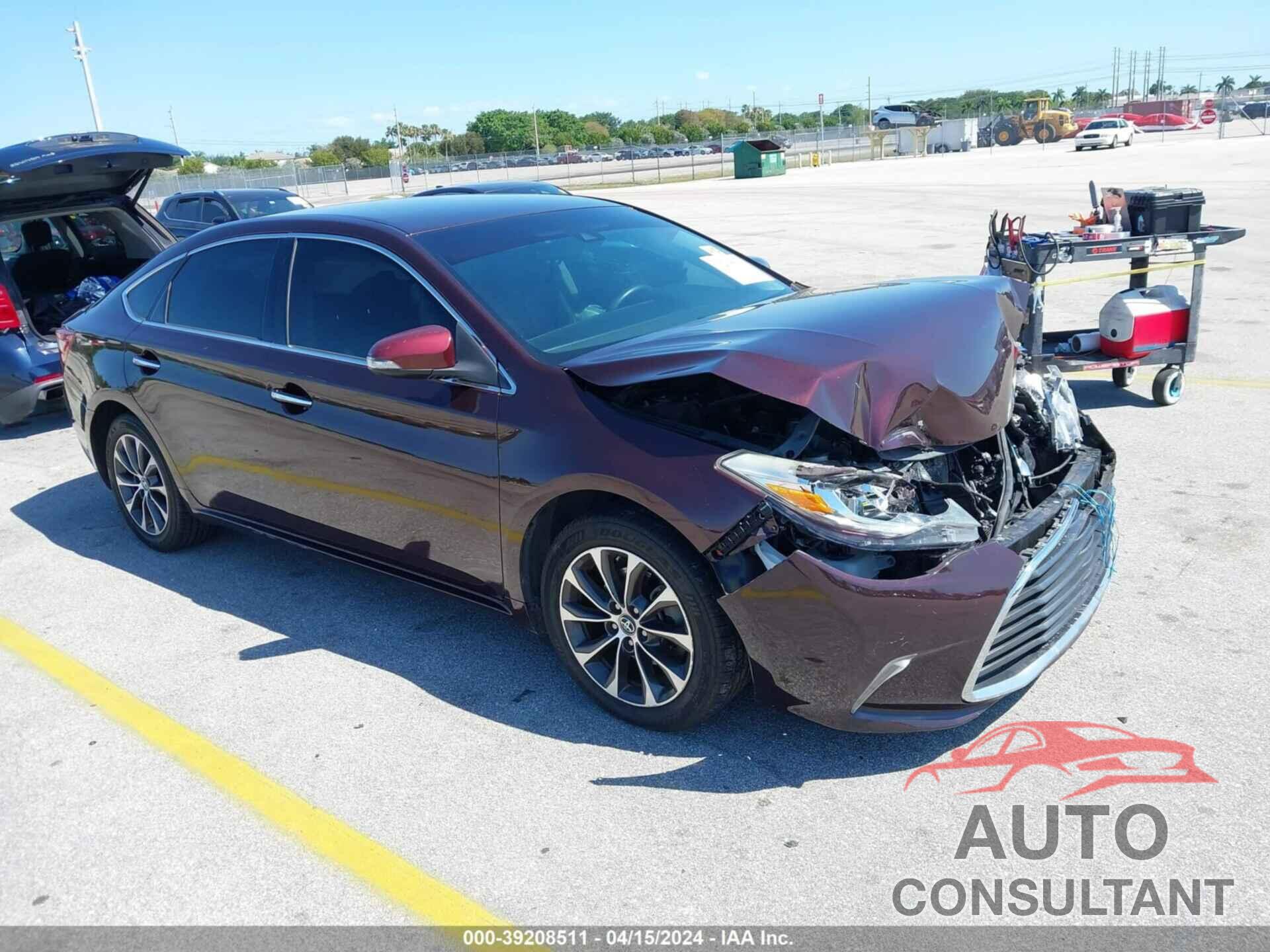 TOYOTA AVALON 2018 - 4T1BK1EB3JU286306