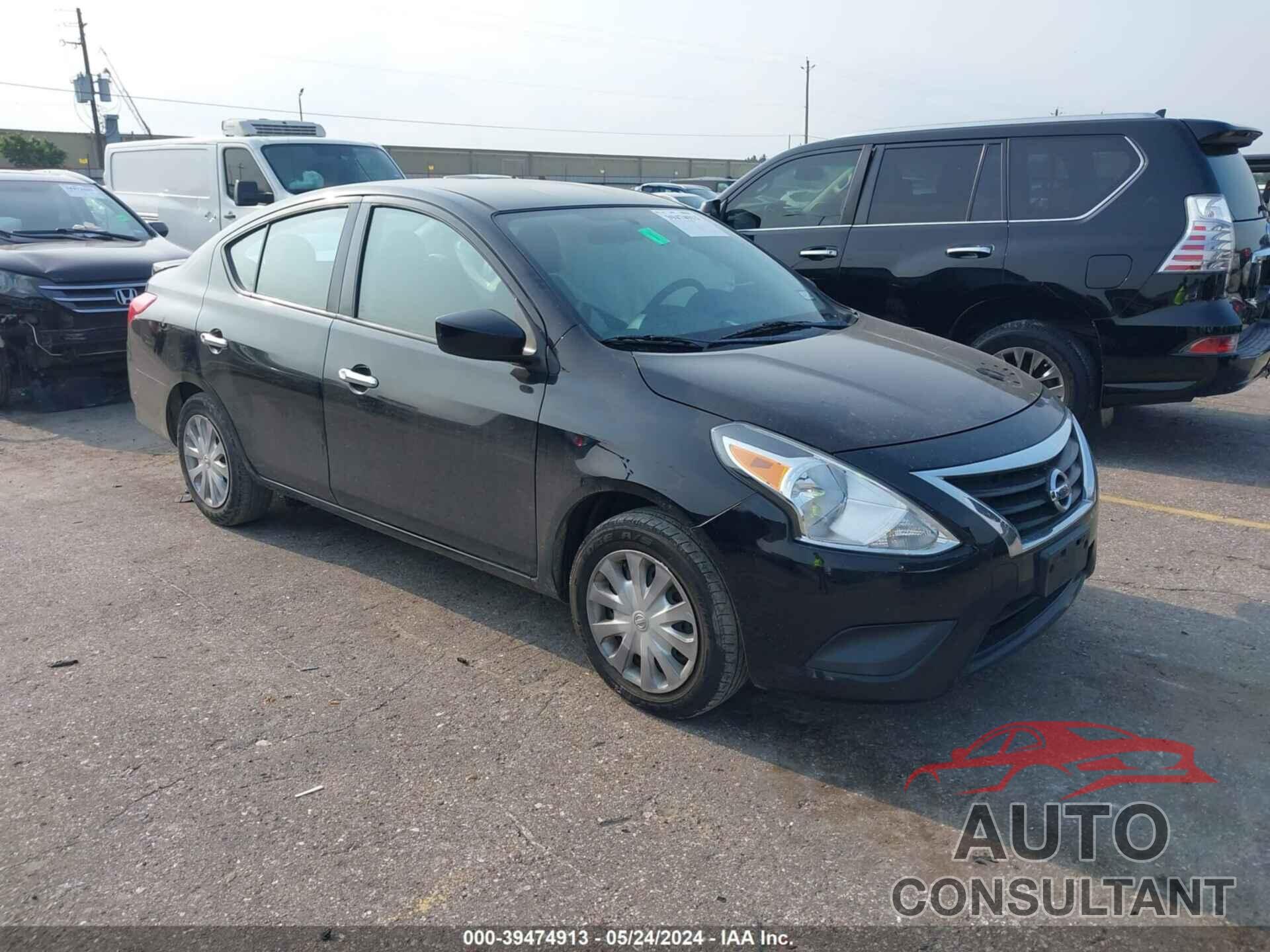 NISSAN VERSA 2018 - 3N1CN7AP0JL861043