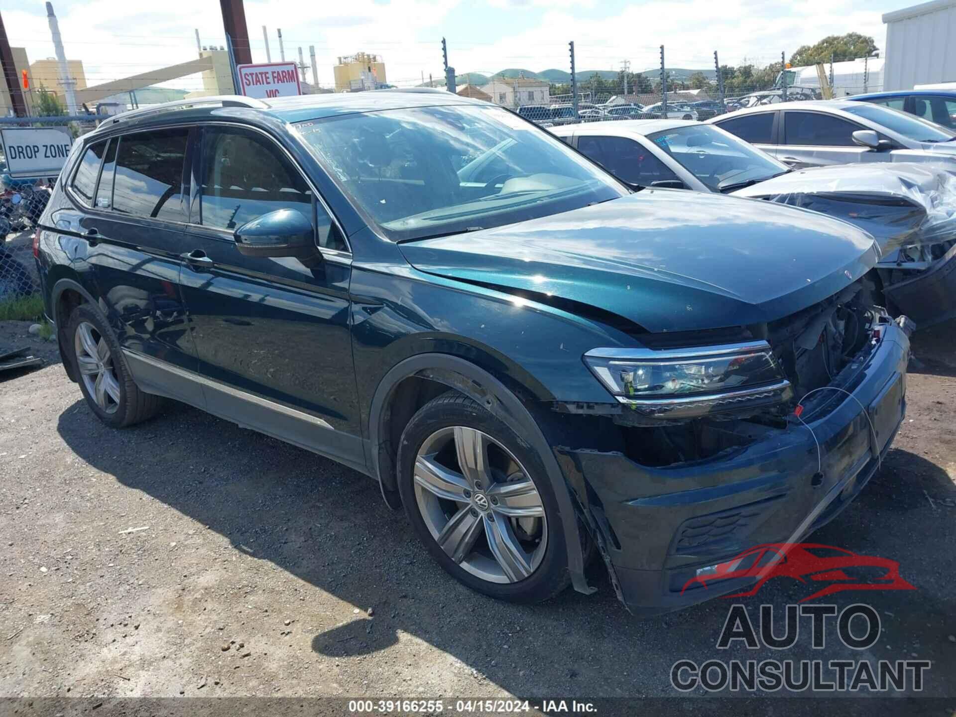 VOLKSWAGEN TIGUAN 2019 - 3VV4B7AX6KM048944