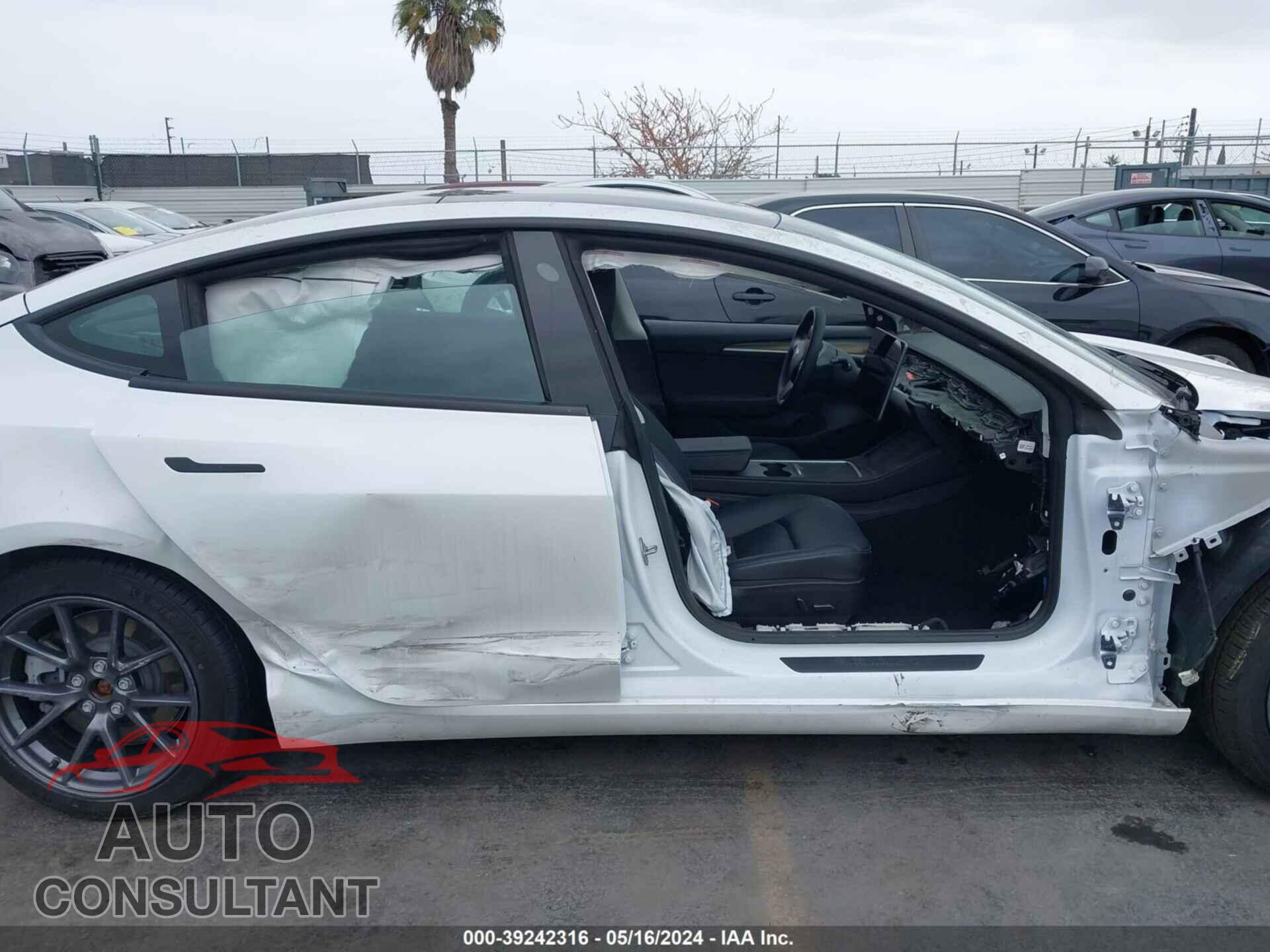 TESLA MODEL 3 2023 - 5YJ3E1EA9PF561217