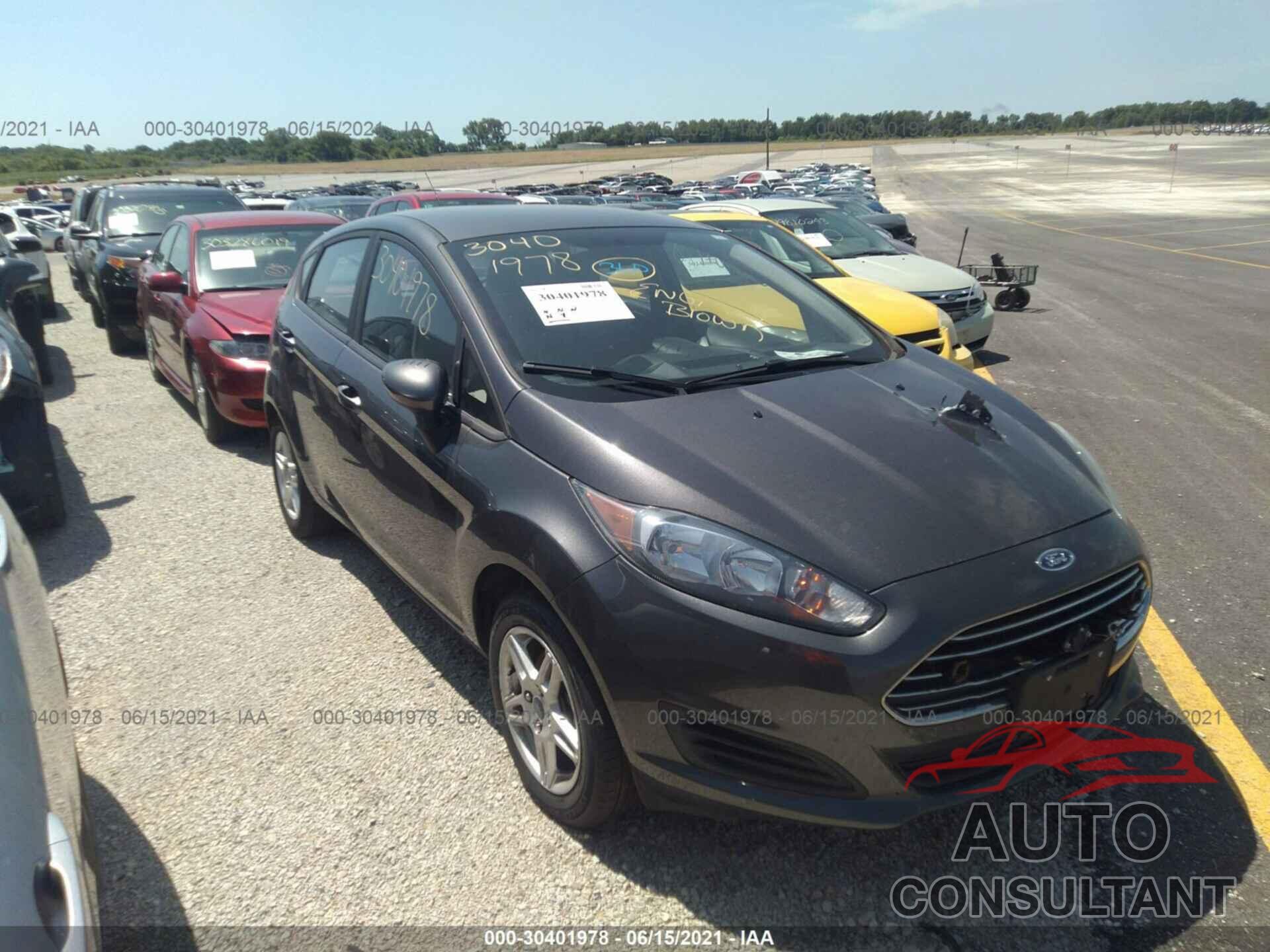 FORD FIESTA 2018 - 3FADP4EJXJM124478