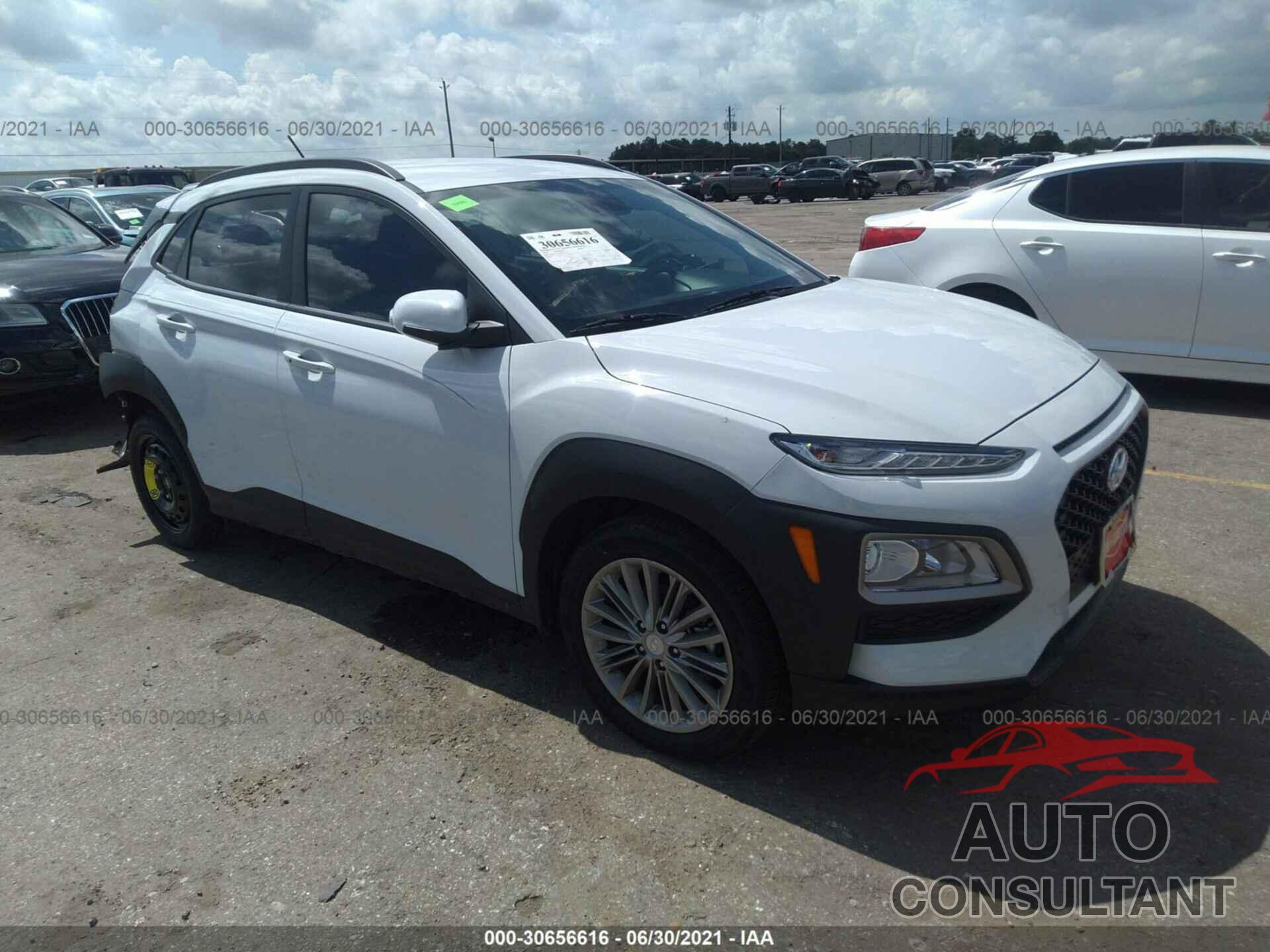 HYUNDAI KONA 2021 - KM8K22AAXMU613484