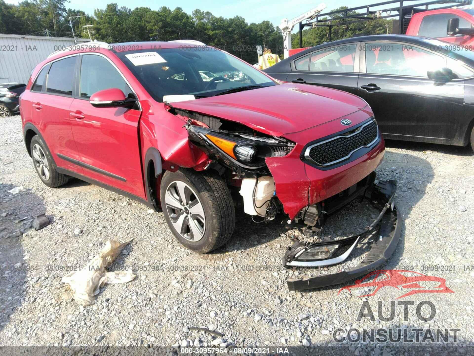 KIA NIRO 2018 - KNDCE3LC7J5111848