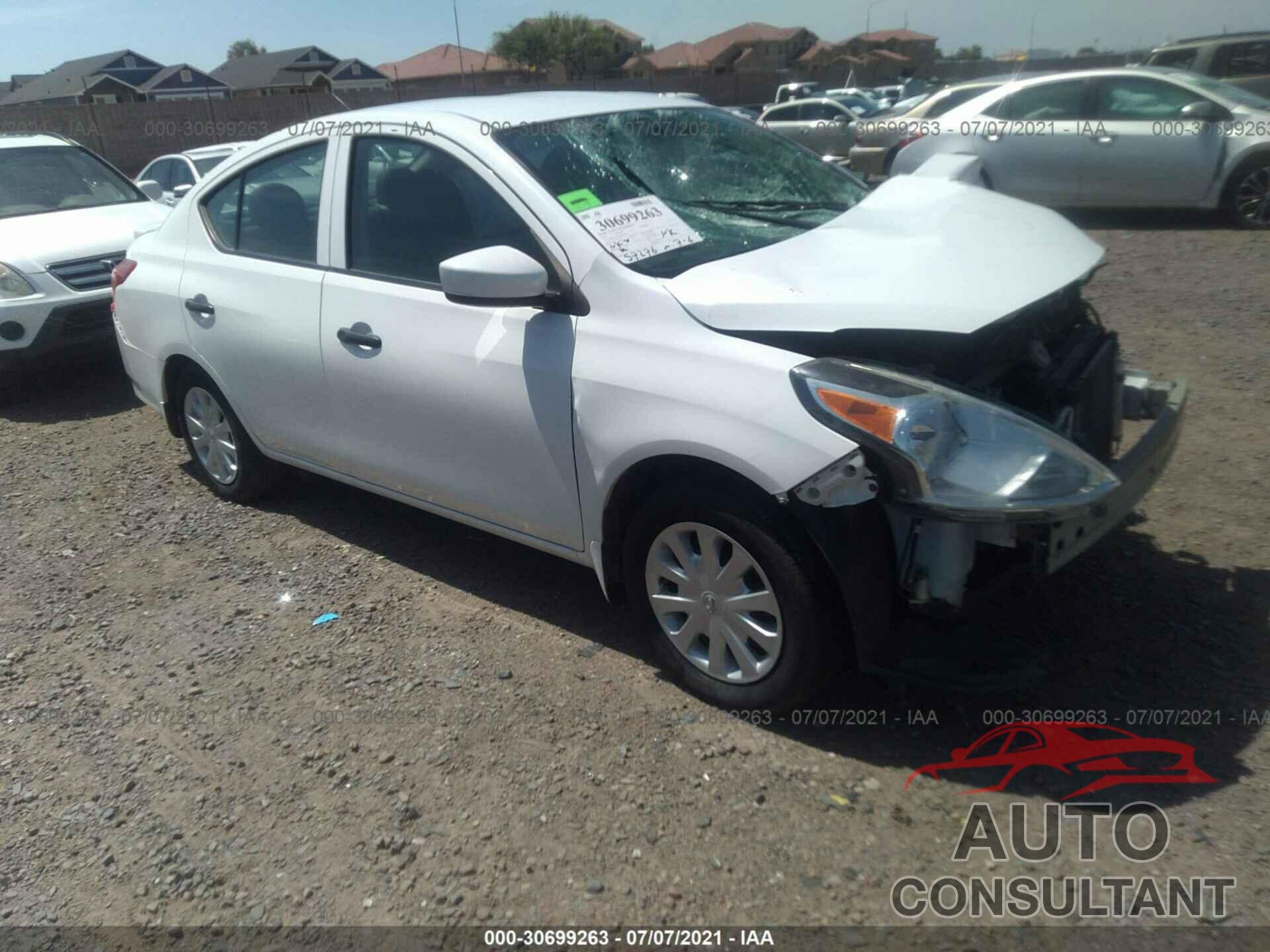 NISSAN VERSA 2016 - 3N1CN7AP8GL877032