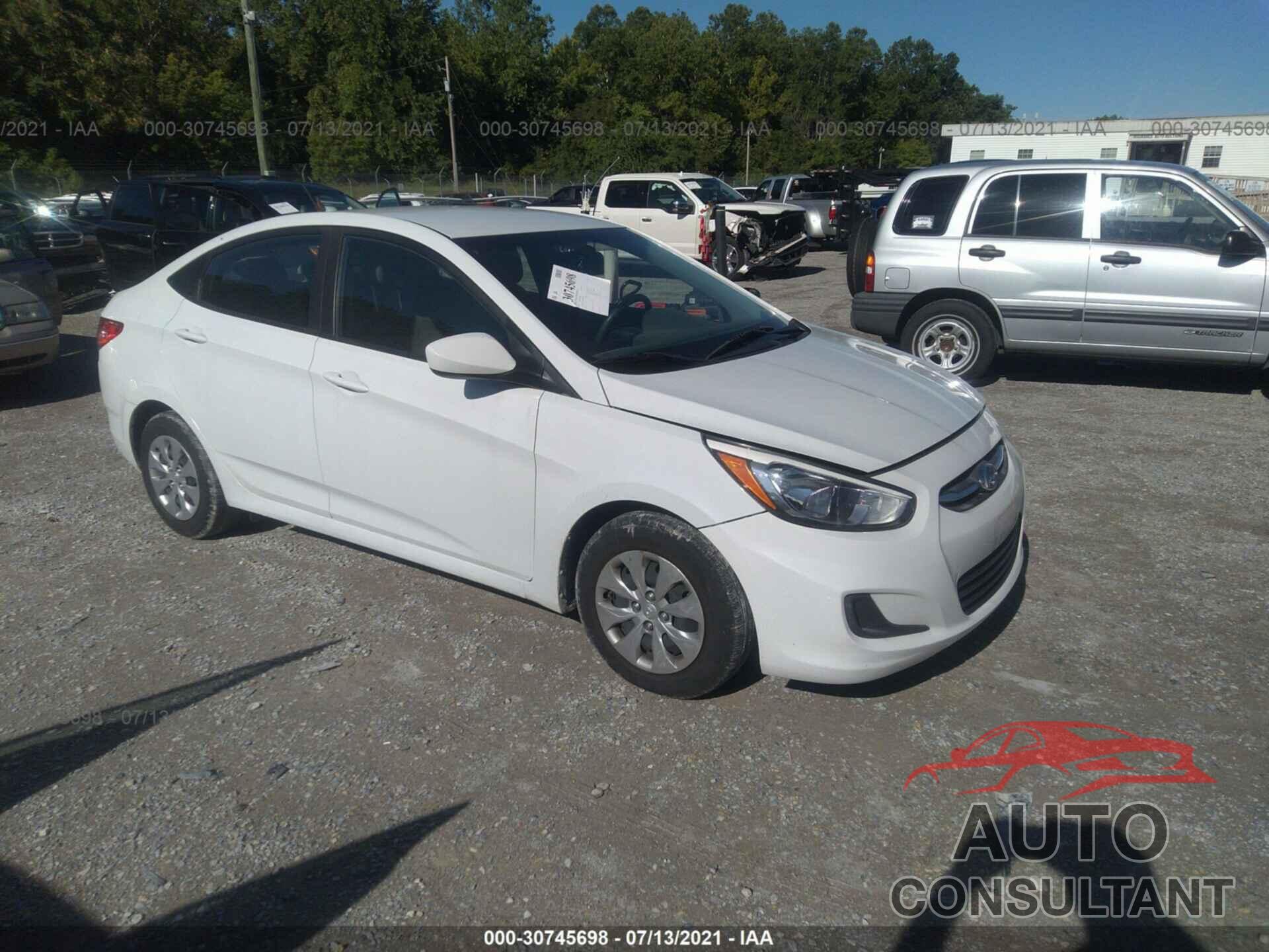 HYUNDAI ACCENT 2017 - KMHCT4AE9HU390635