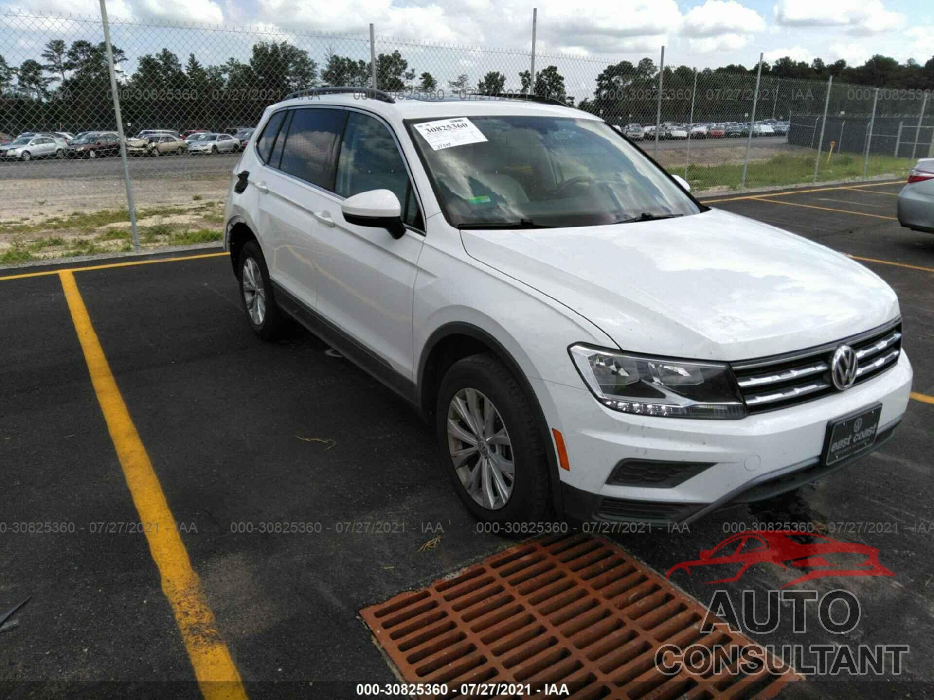 VOLKSWAGEN TIGUAN 2018 - 3VV3B7AX2JM046263