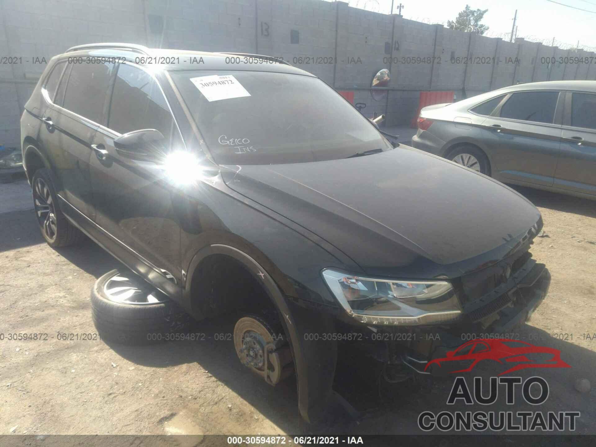 VOLKSWAGEN TIGUAN 2019 - 3VV2B7AX8KM182572