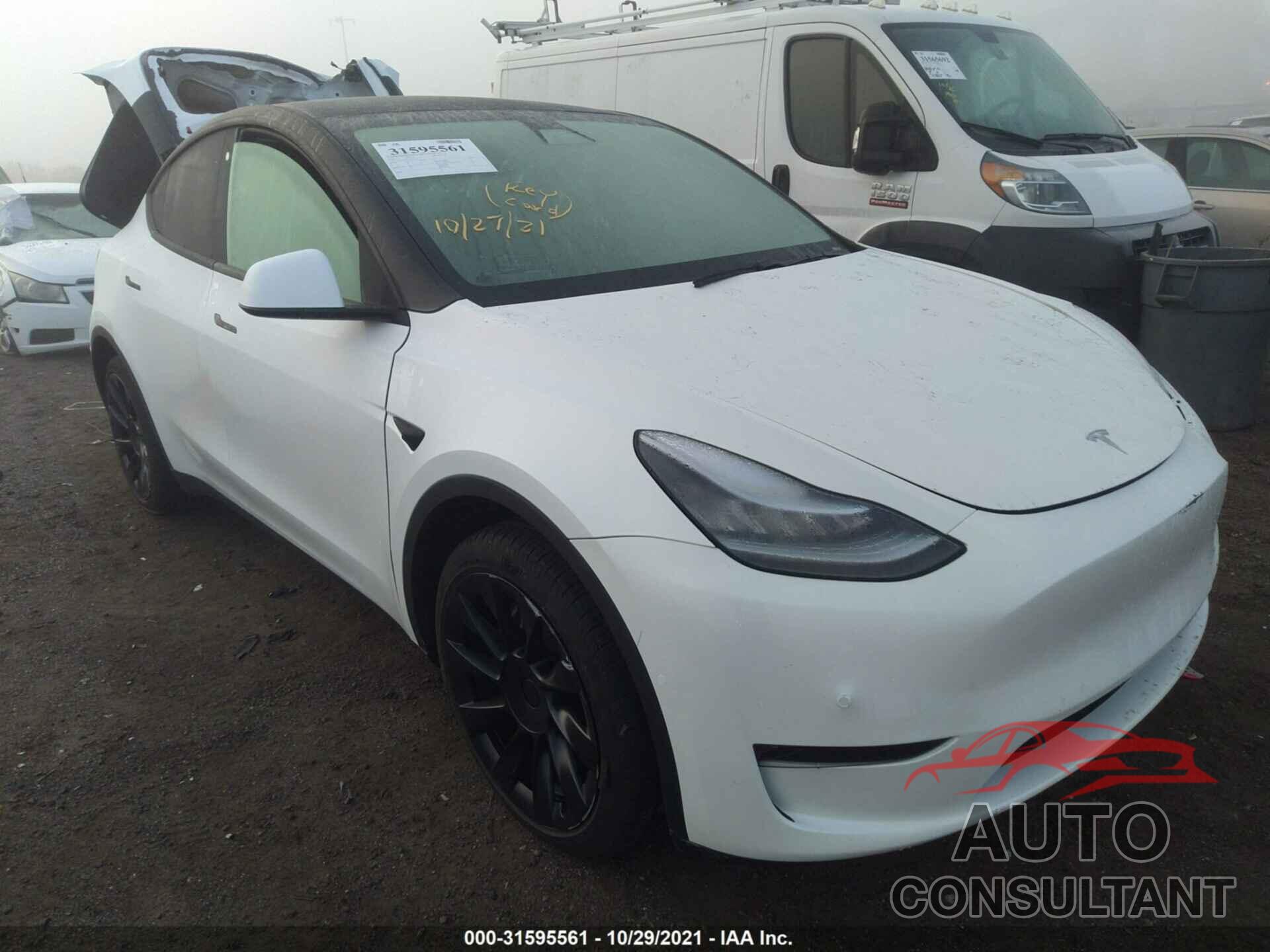 TESLA MODEL Y 2020 - 5YJYGDEE9LF004371