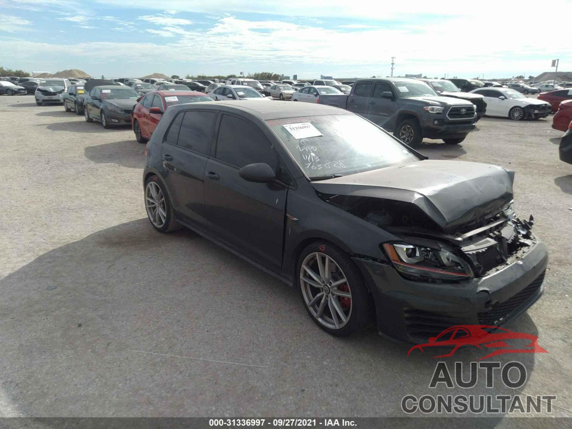 VOLKSWAGEN GOLF GTI 2017 - 3VW547AU7HM073554