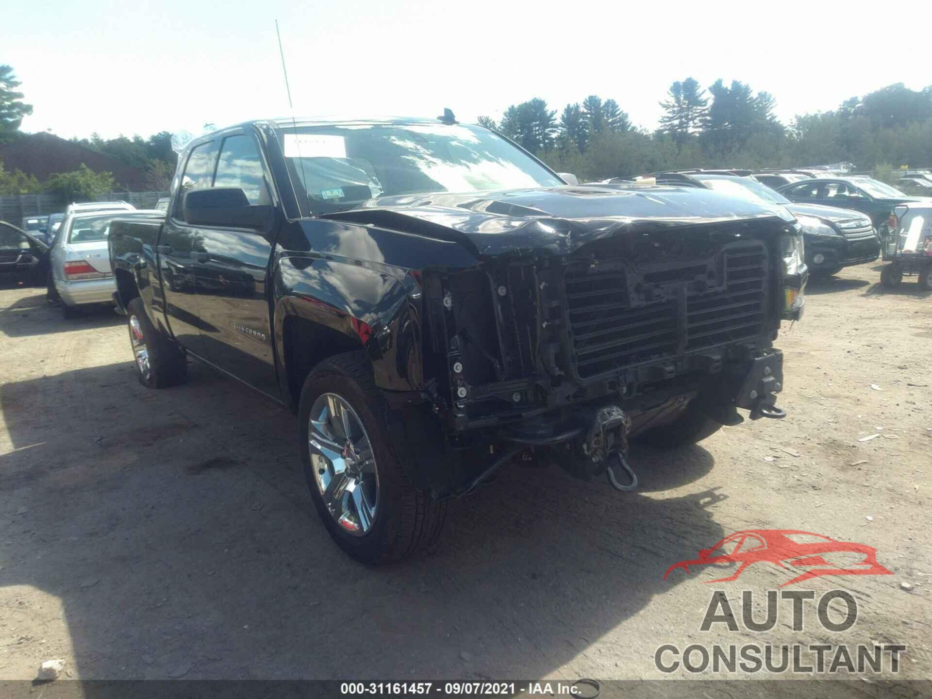 CHEVROLET SILVERADO 1500 2018 - 1GCVKPEC8JZ368709